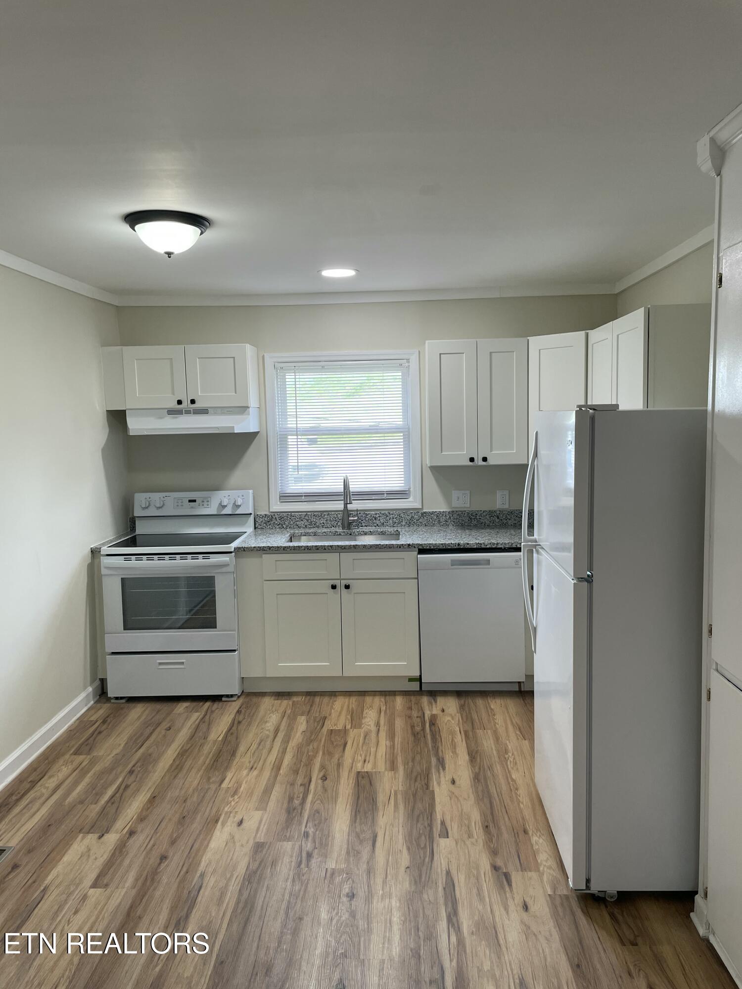 440 W Outer Drive