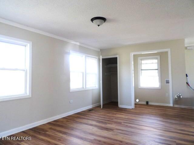 440 W Outer Drive