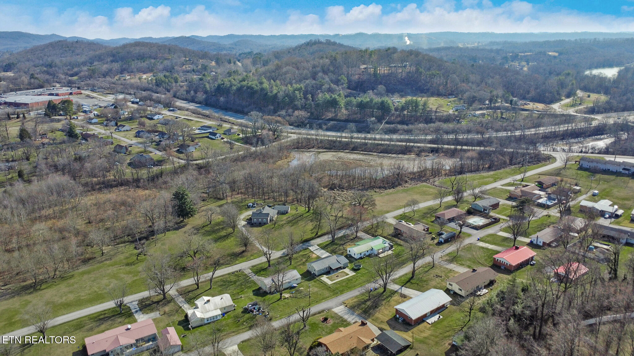 319 Meadowview Drive