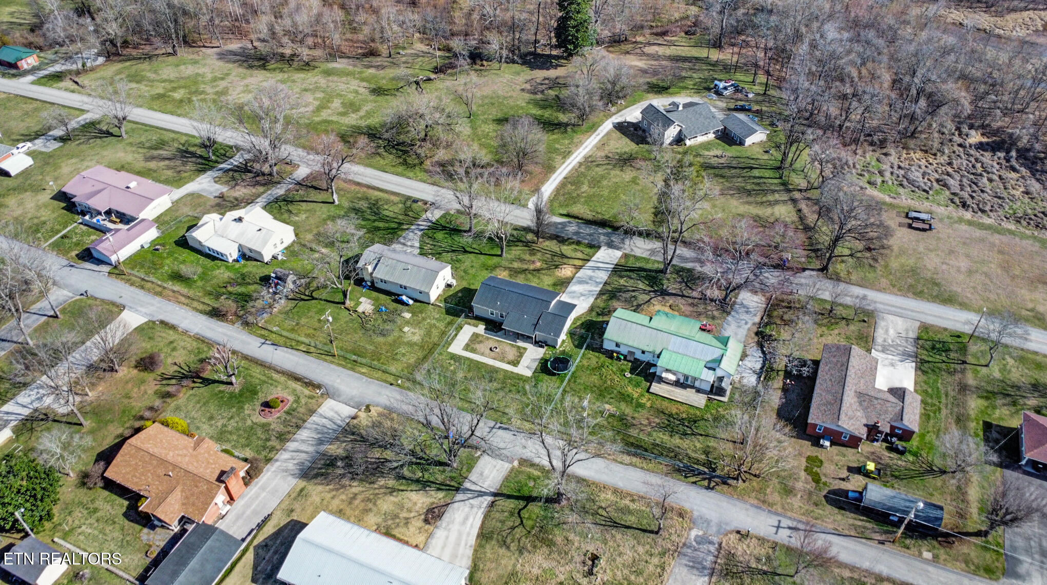 319 Meadowview Drive