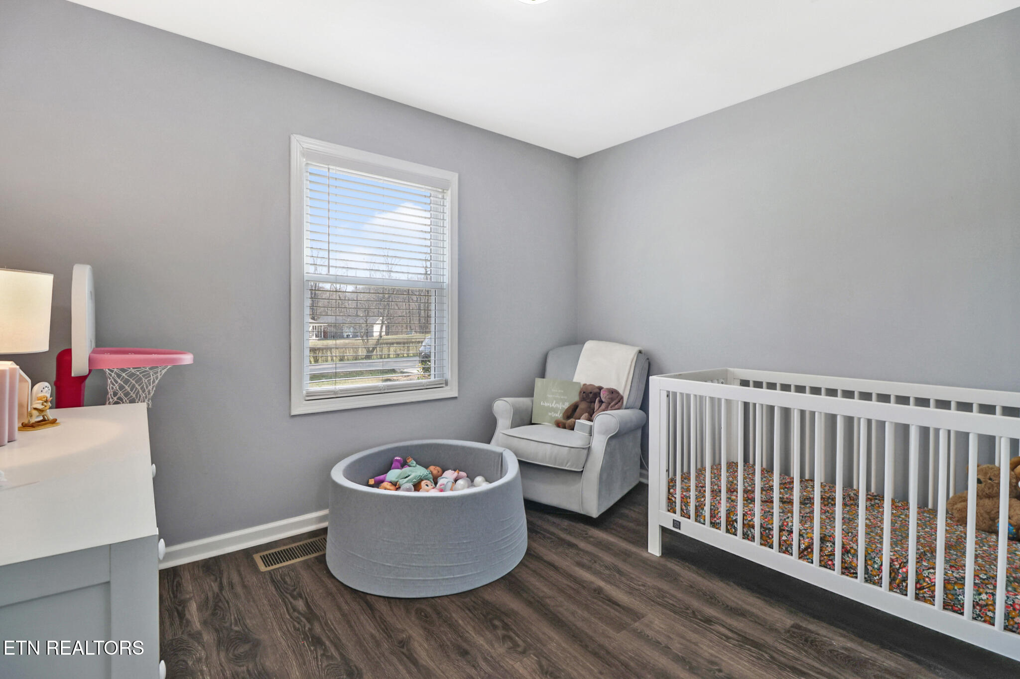 319 Meadowview Drive