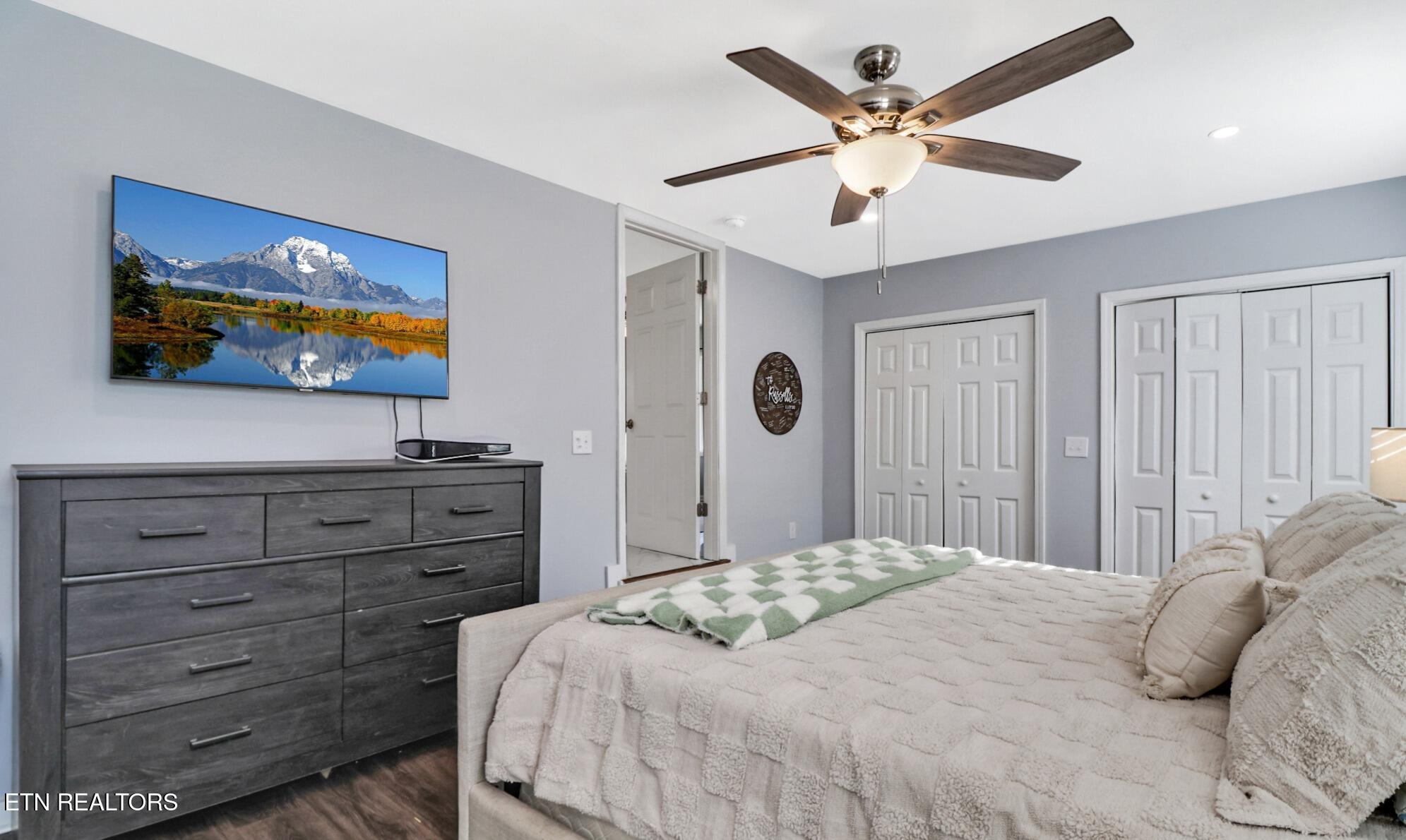 319 Meadowview Drive