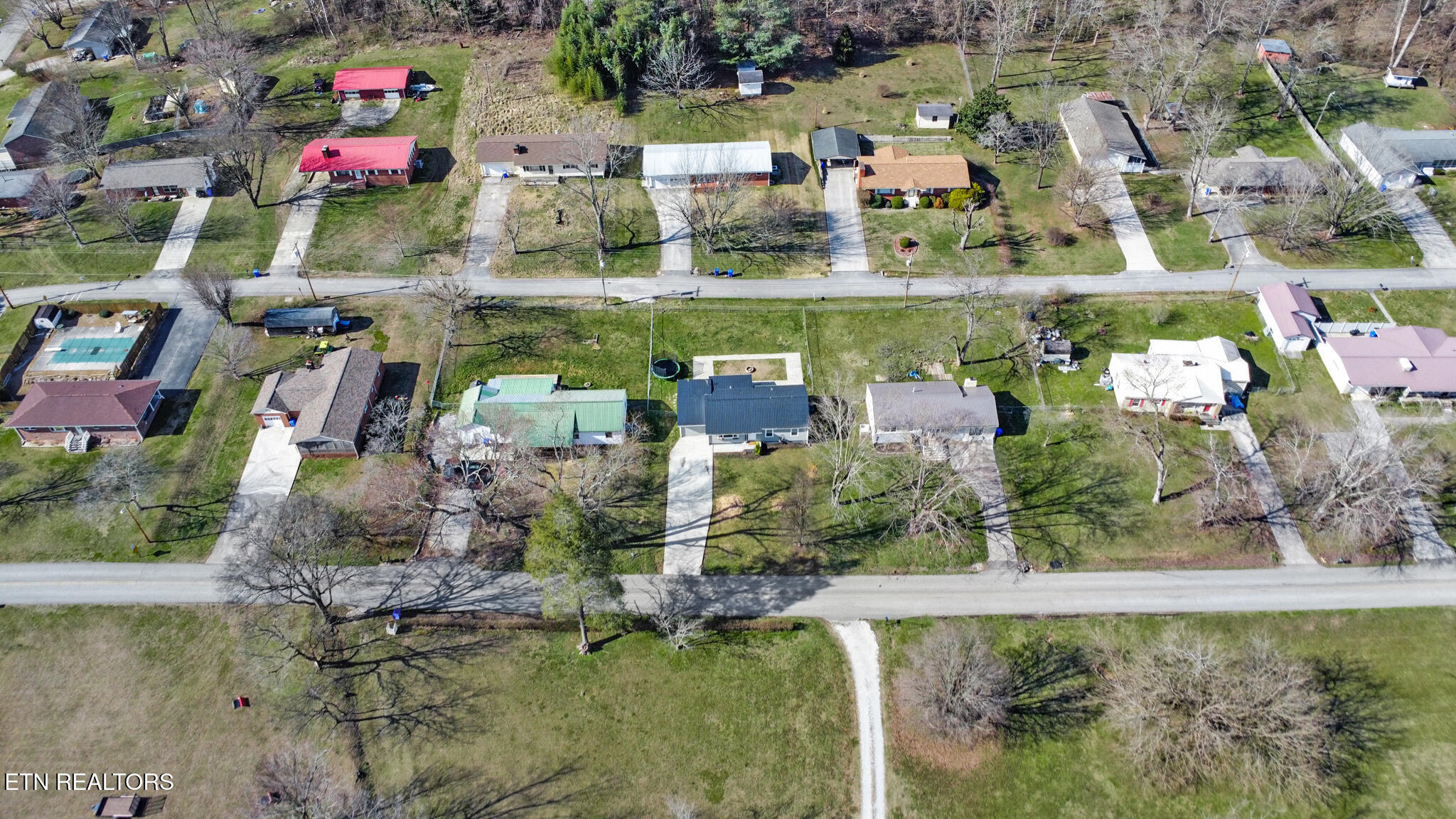 319 Meadowview Drive