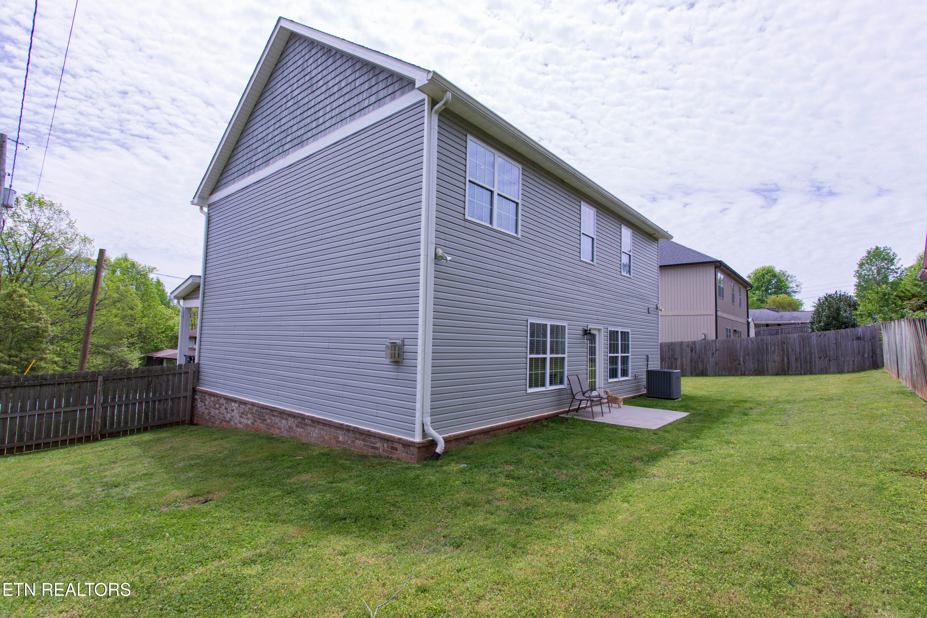 807 Willow Drive