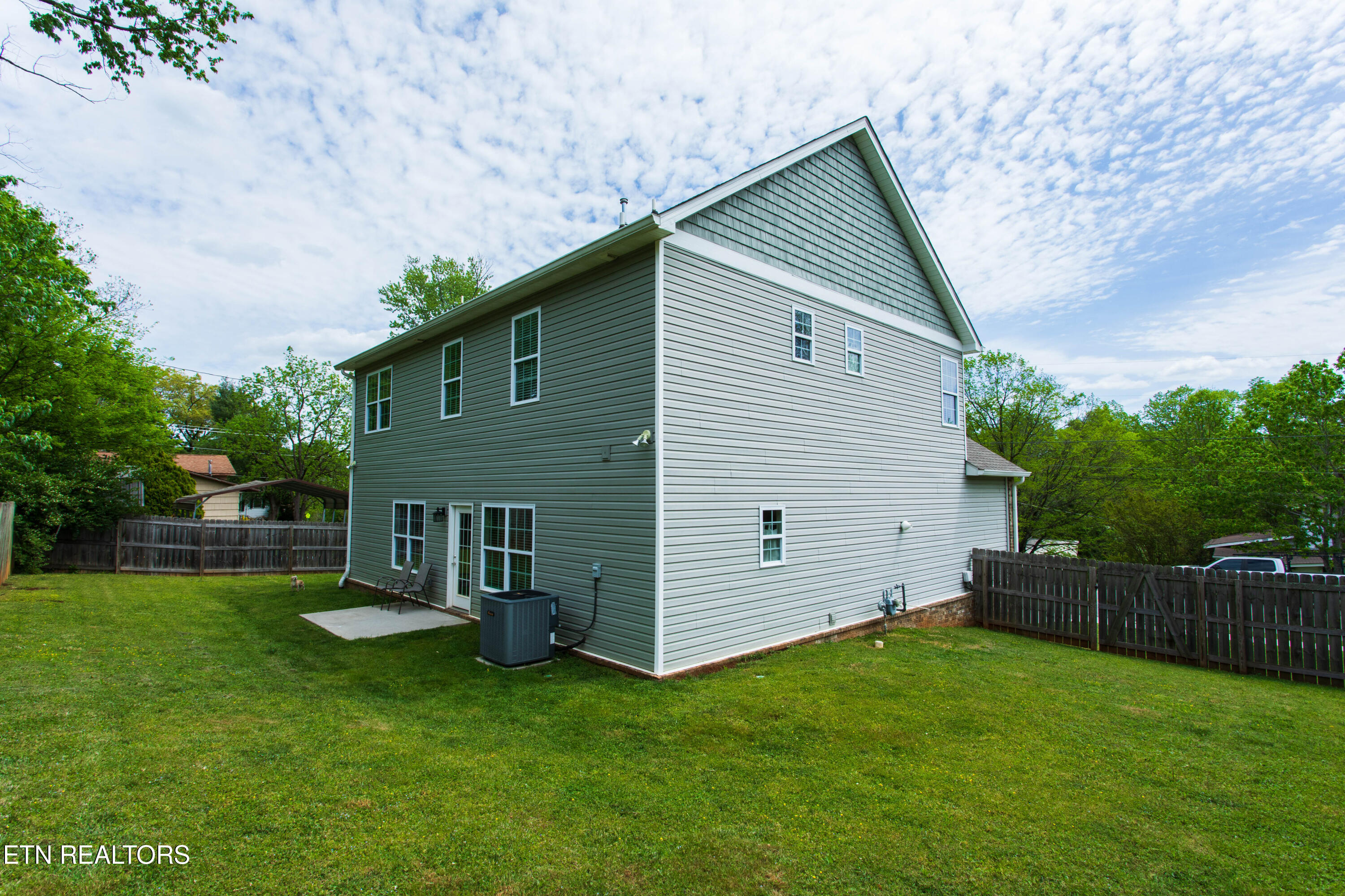 807 Willow Drive