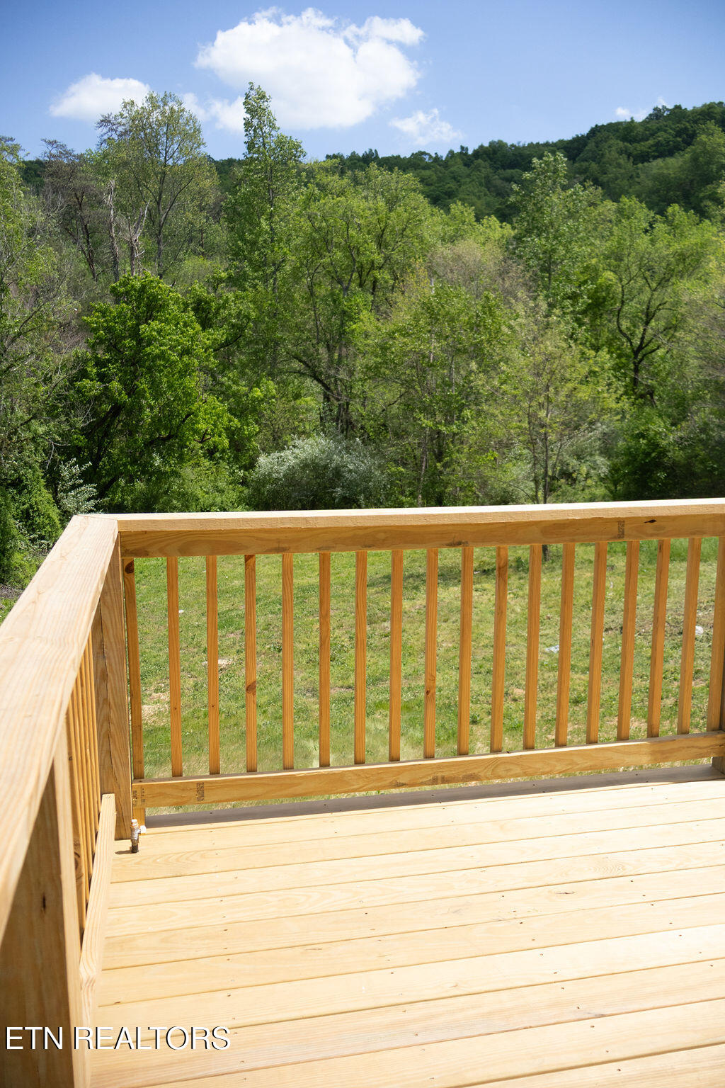 107 Cherry Oak Drive