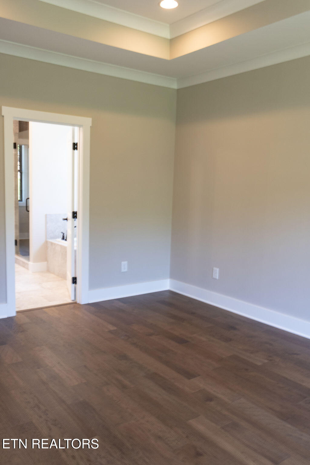 107 Cherry Oak Drive