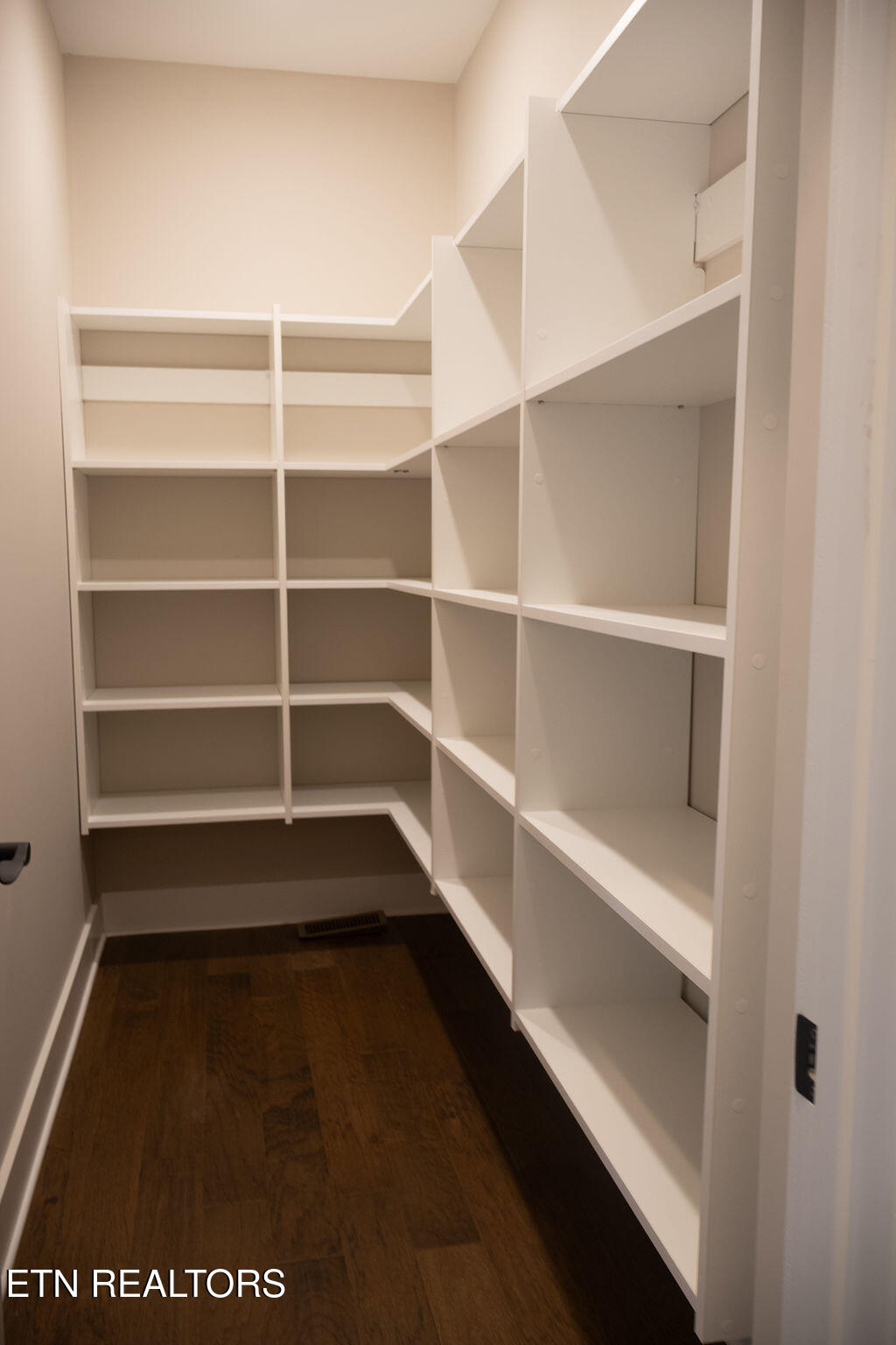 107 Cherry Oak Drive