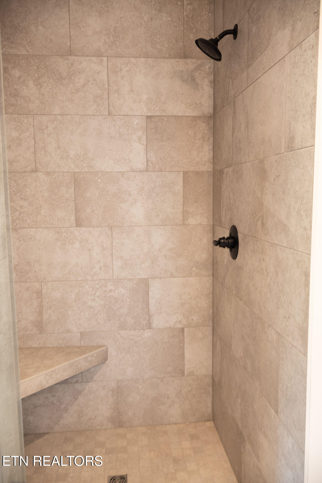 107 Cherry Oak Drive