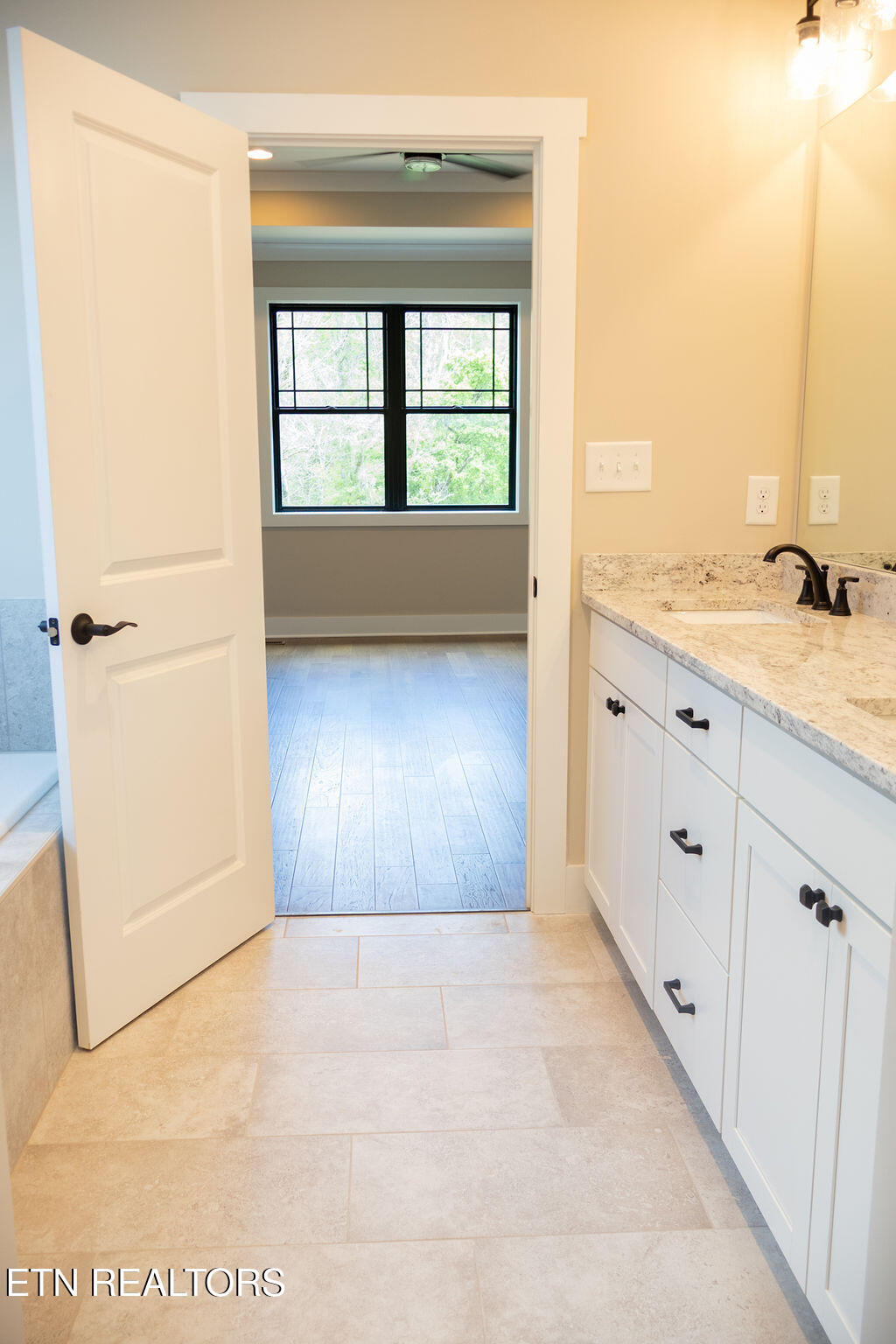 107 Cherry Oak Drive