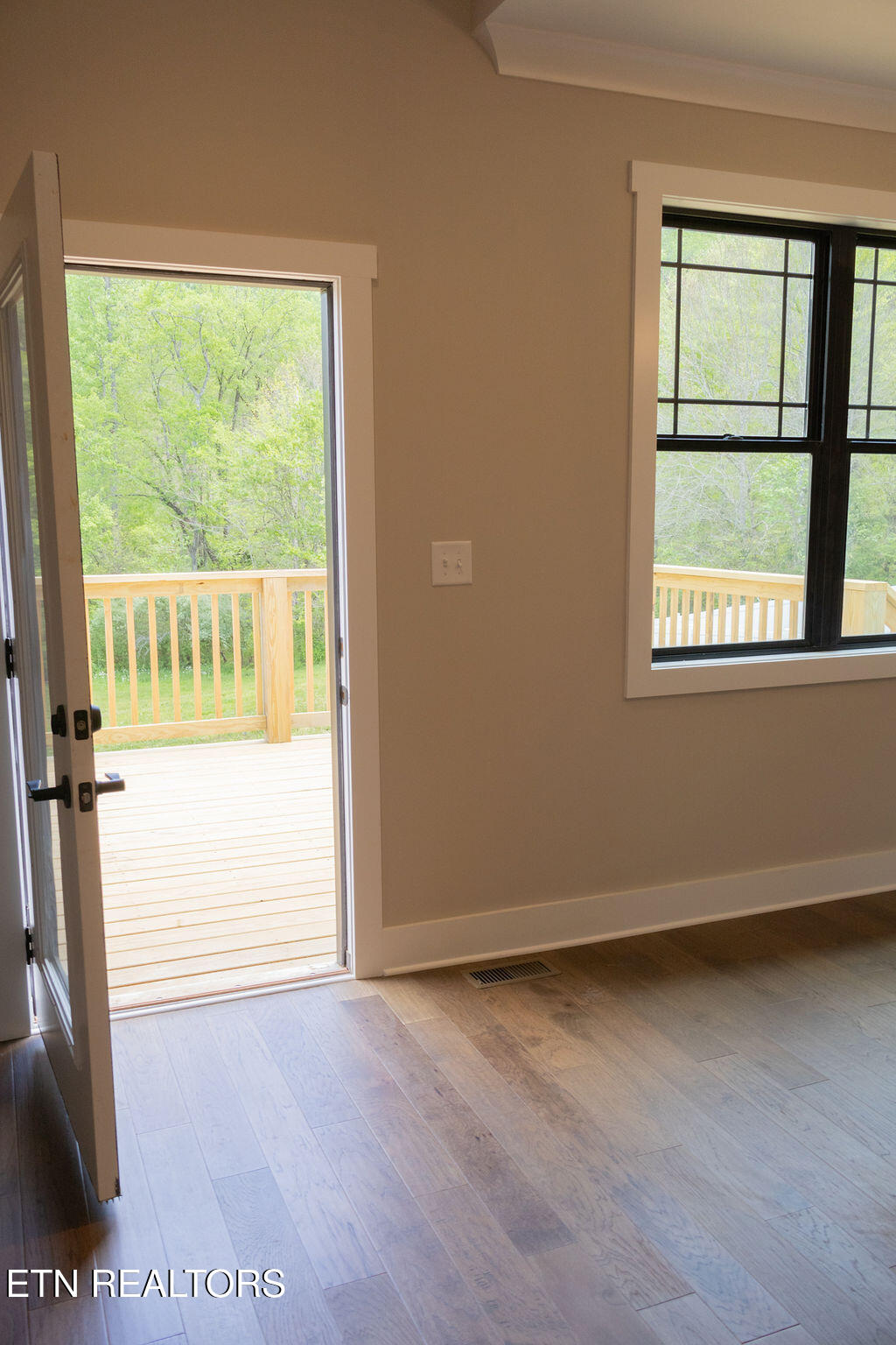 107 Cherry Oak Drive