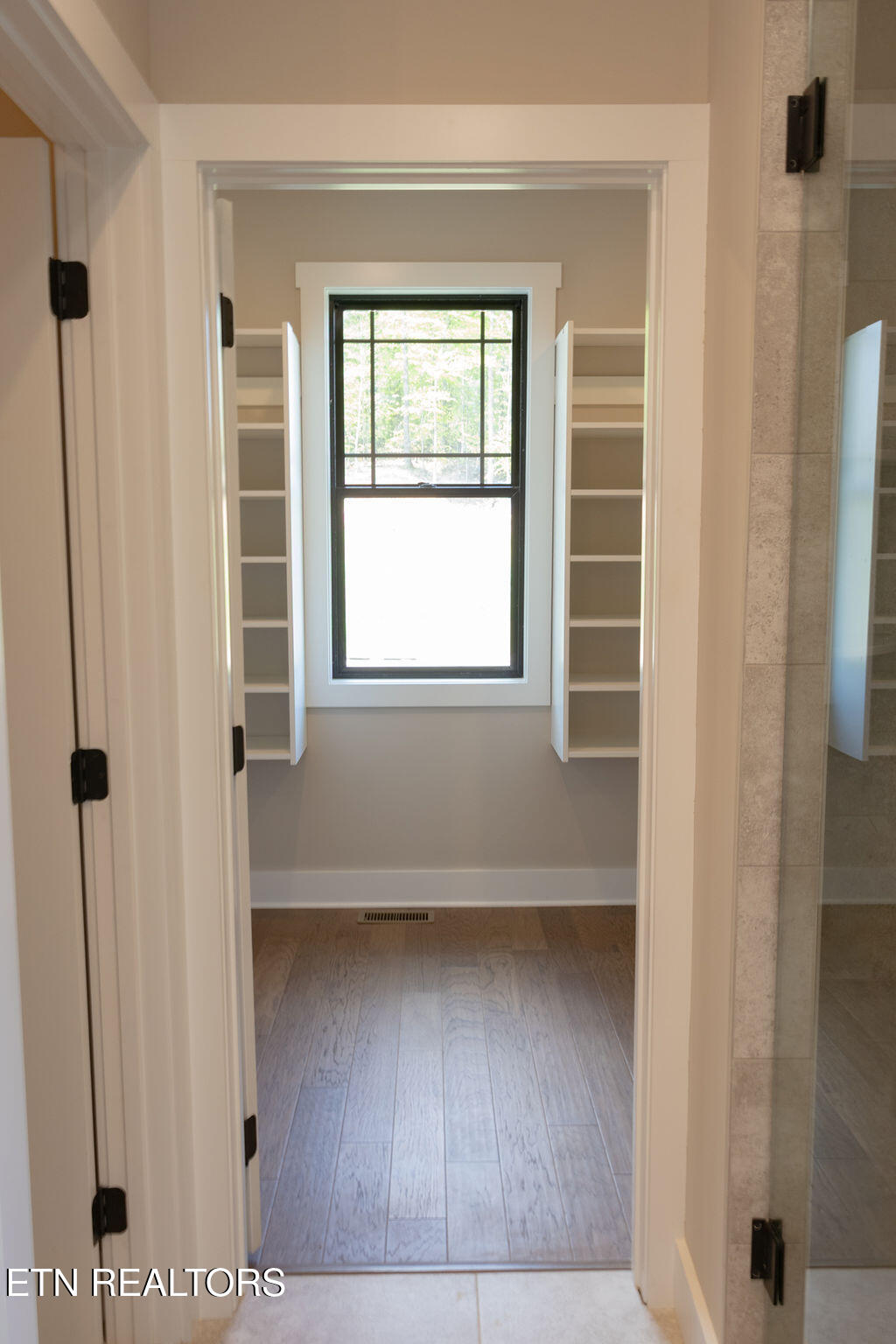 107 Cherry Oak Drive