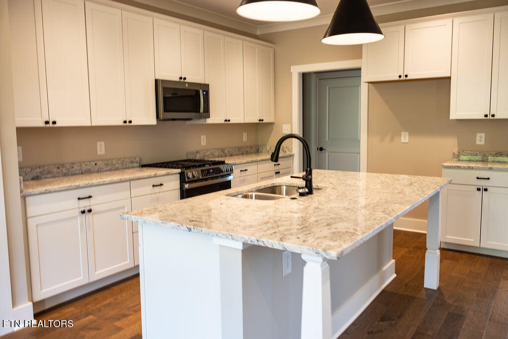 107 Cherry Oak Drive