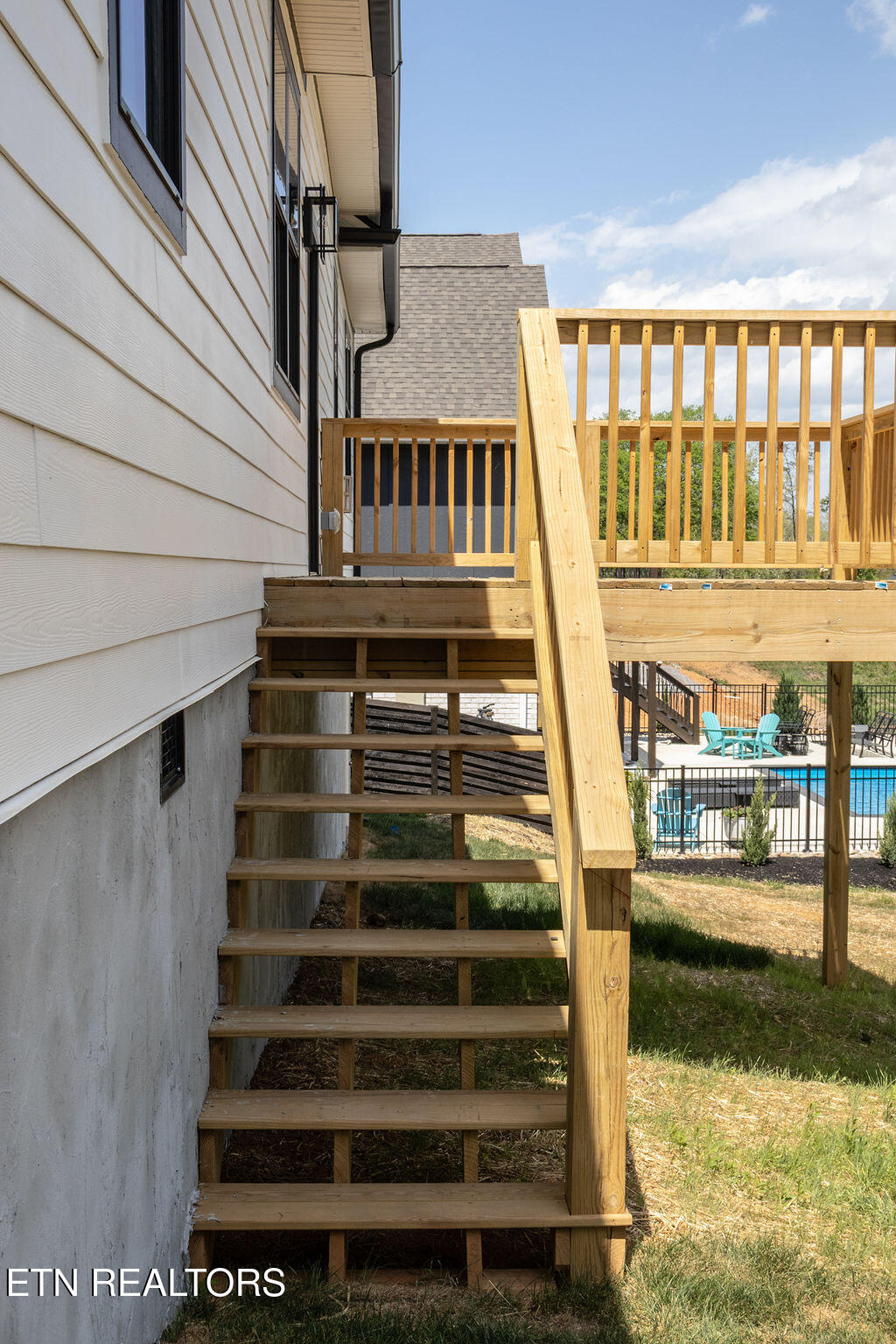 107 Cherry Oak Drive