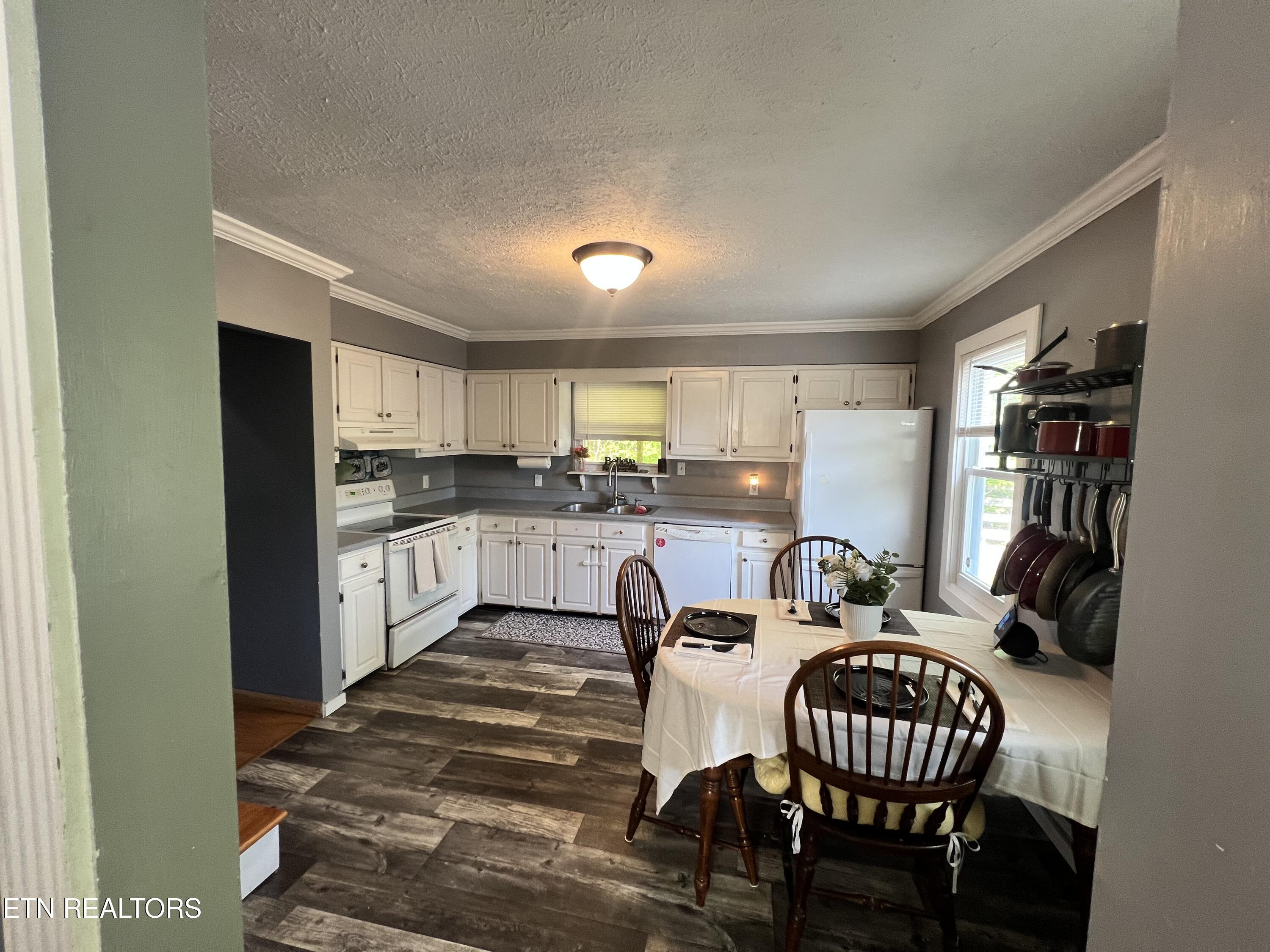 621 S Proctor Blvd 621