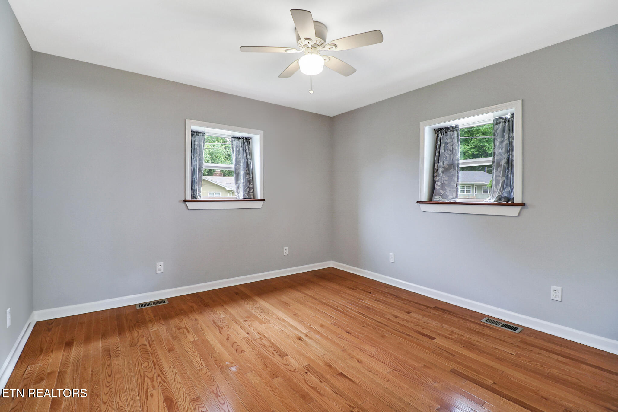 106 Dewey Rd