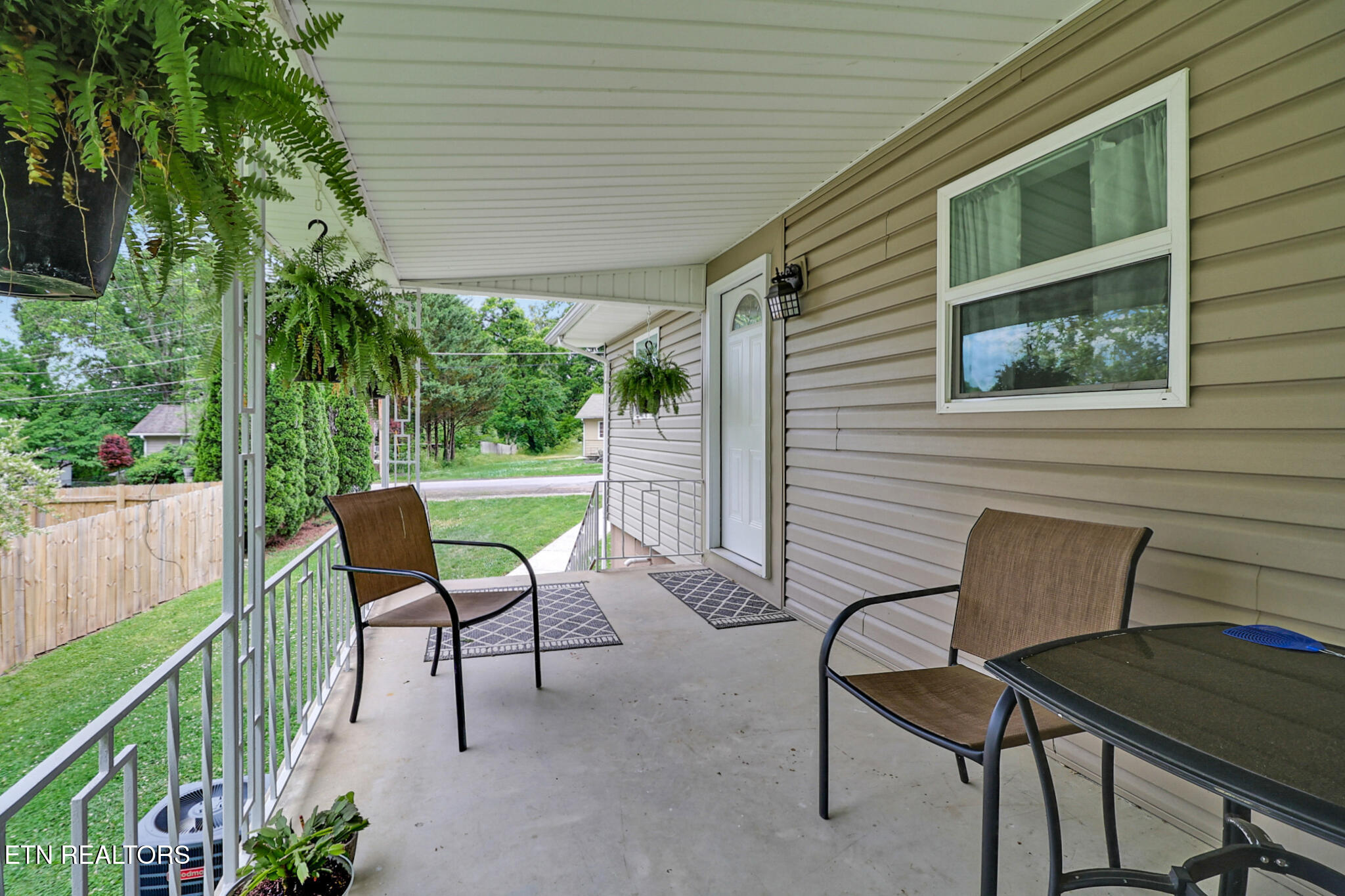 106 Dewey Rd