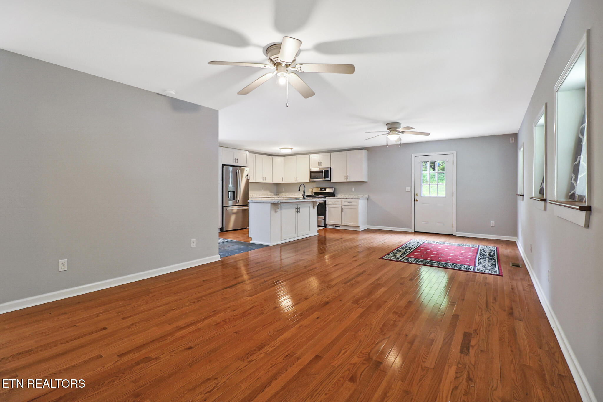 106 Dewey Rd