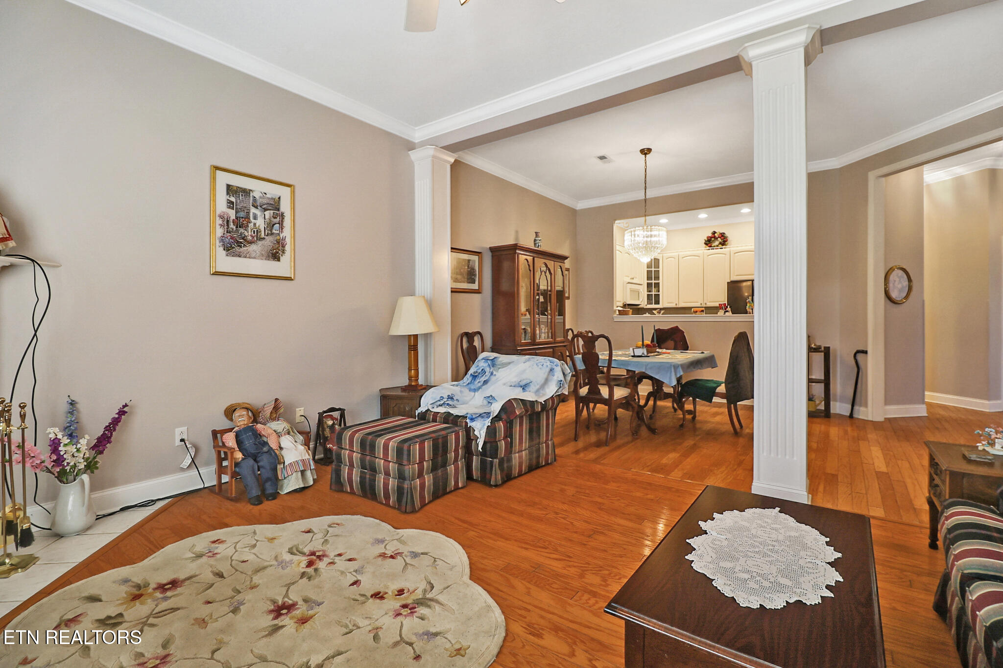 5228 Tazewell Pointe Way