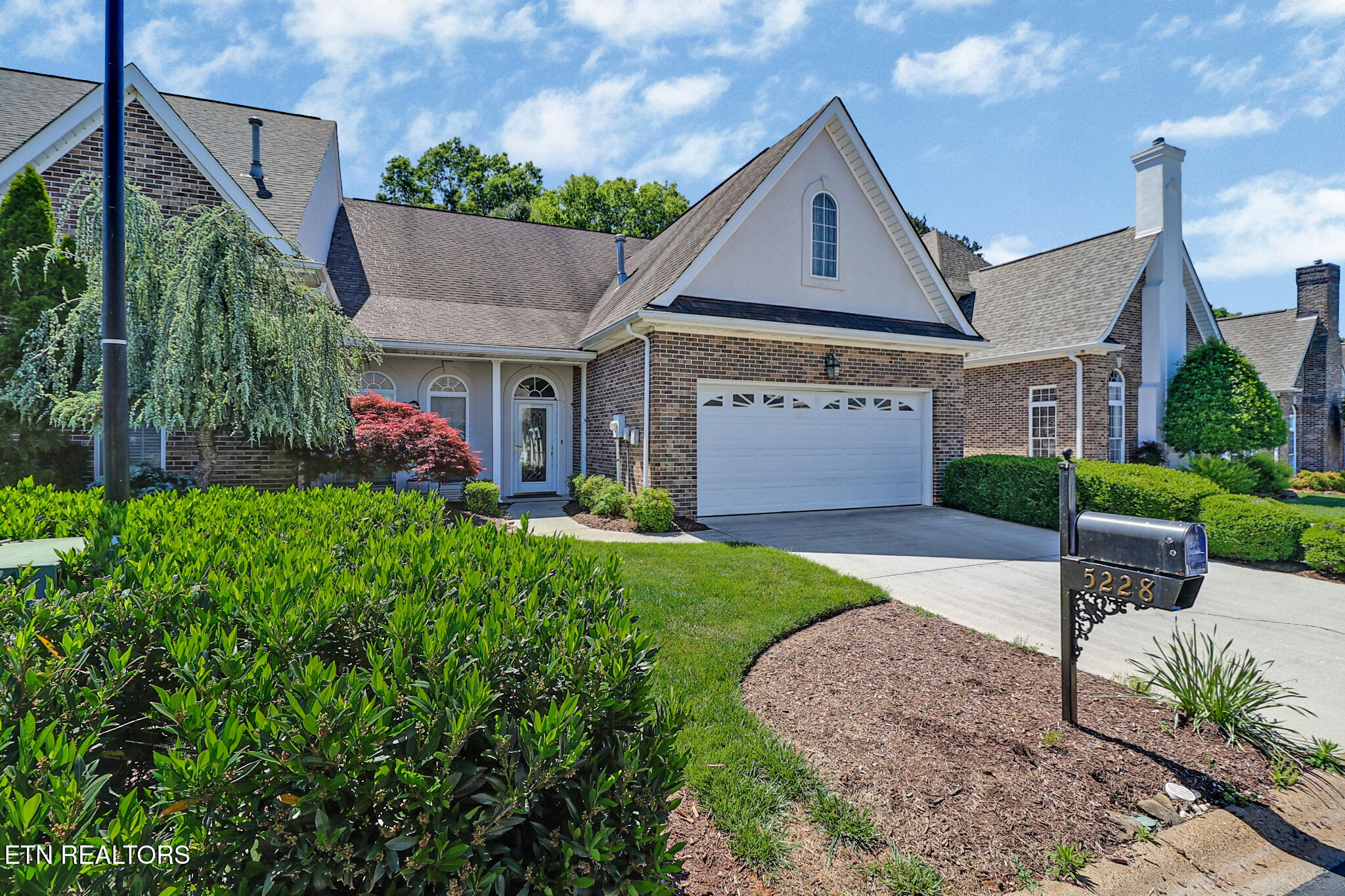 5228 Tazewell Pointe Way