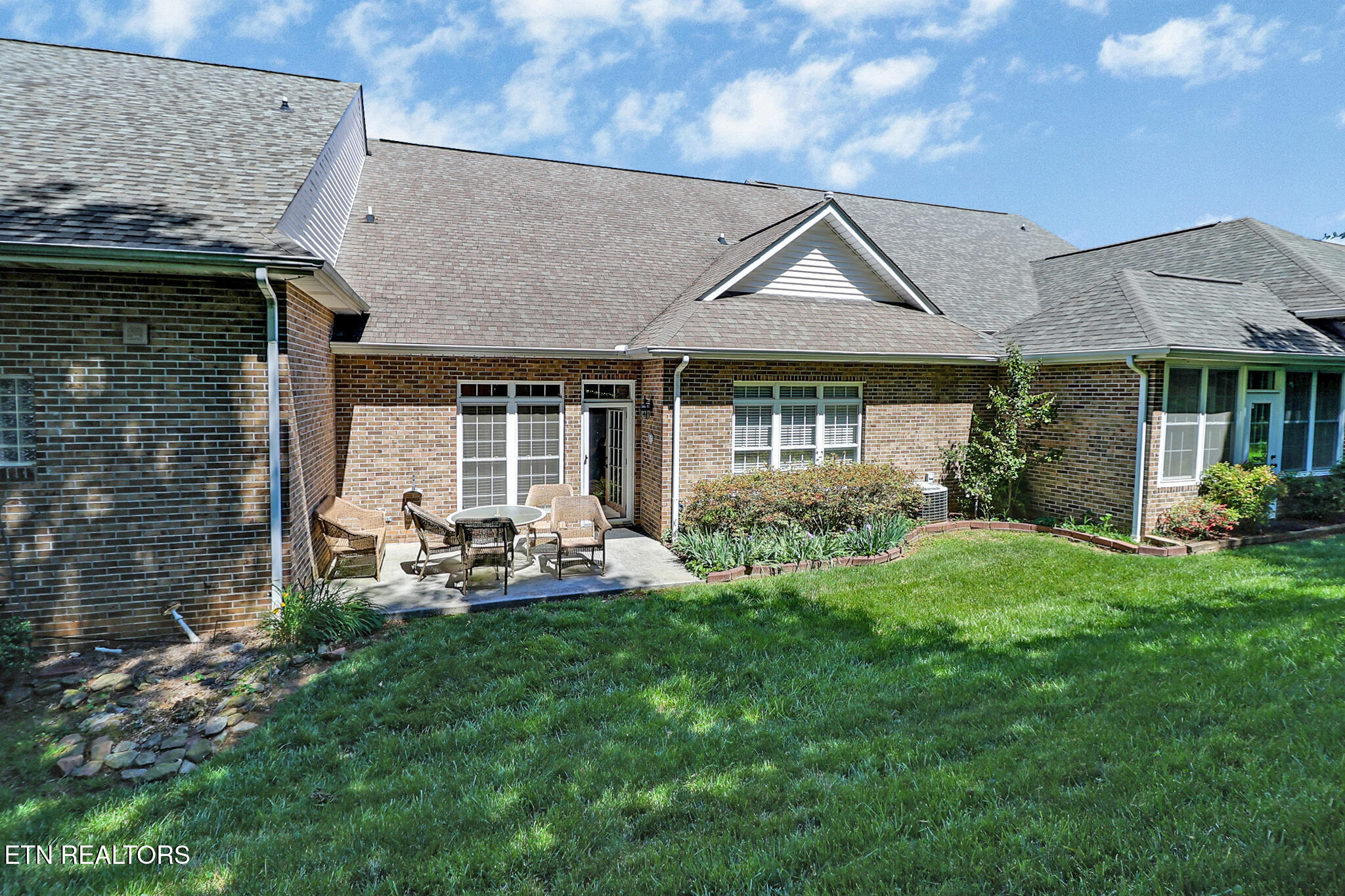 5228 Tazewell Pointe Way