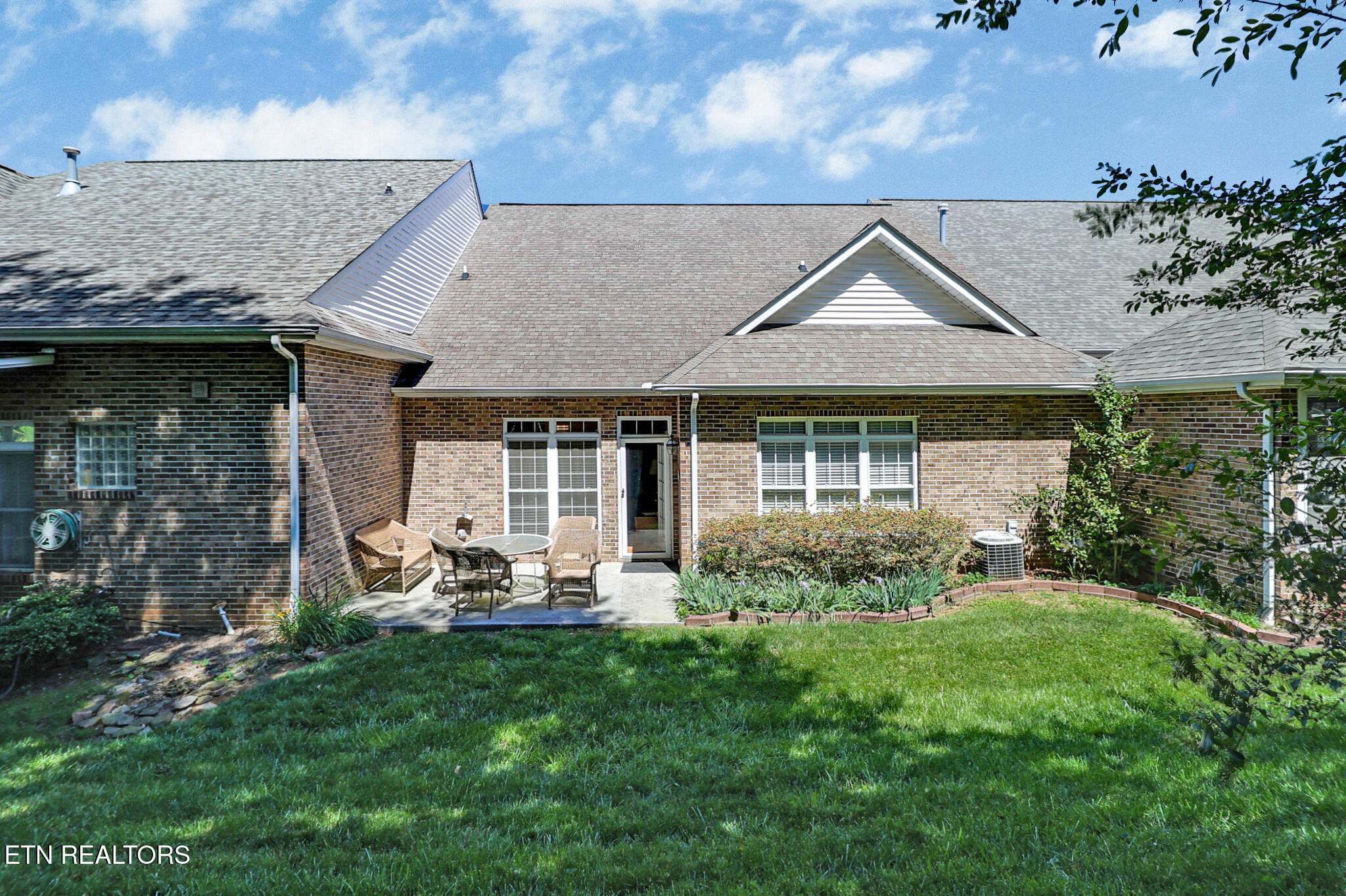 5228 Tazewell Pointe Way