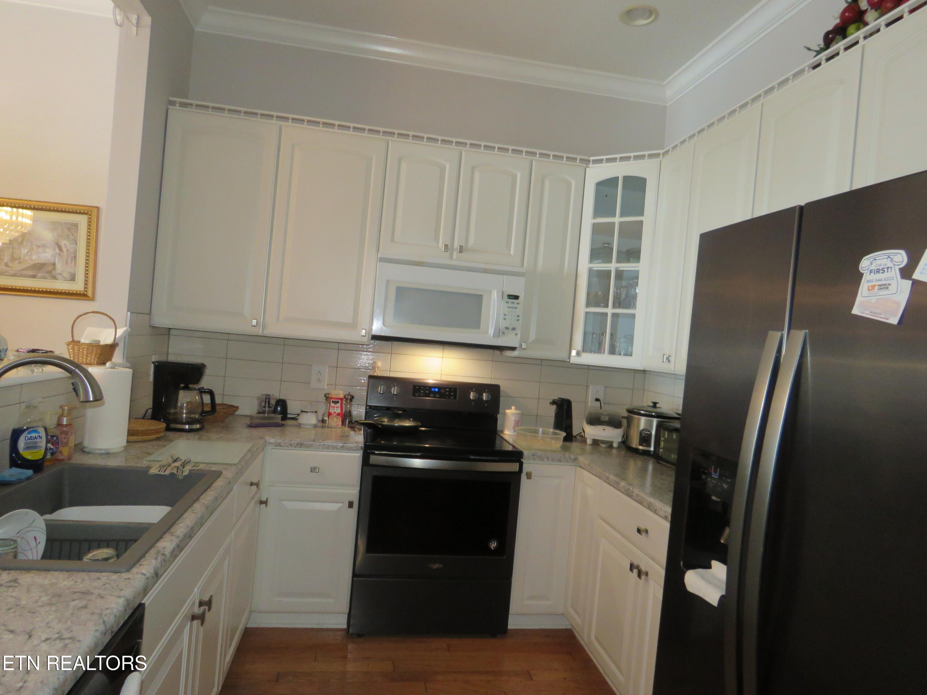 5228 Tazewell Pointe Way