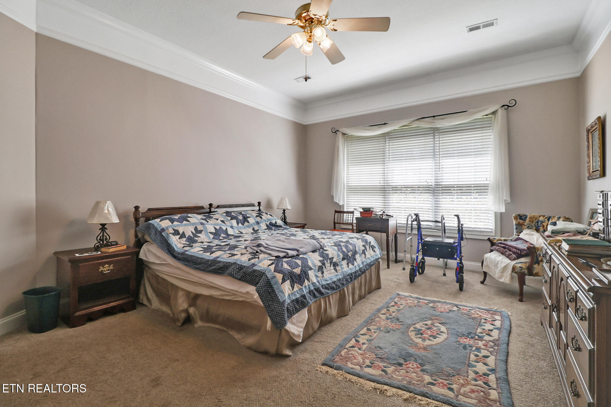 5228 Tazewell Pointe Way