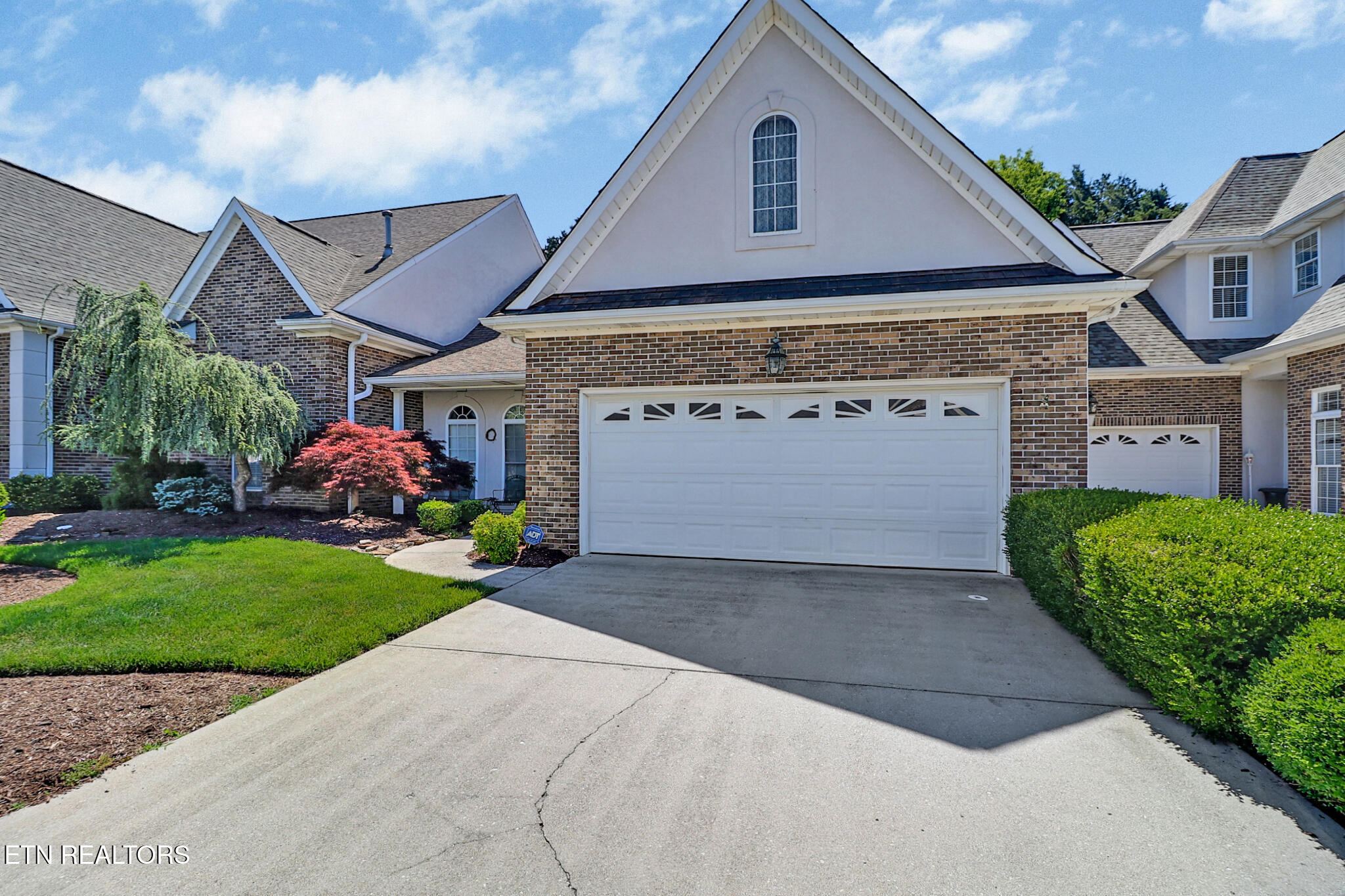 5228 Tazewell Pointe Way