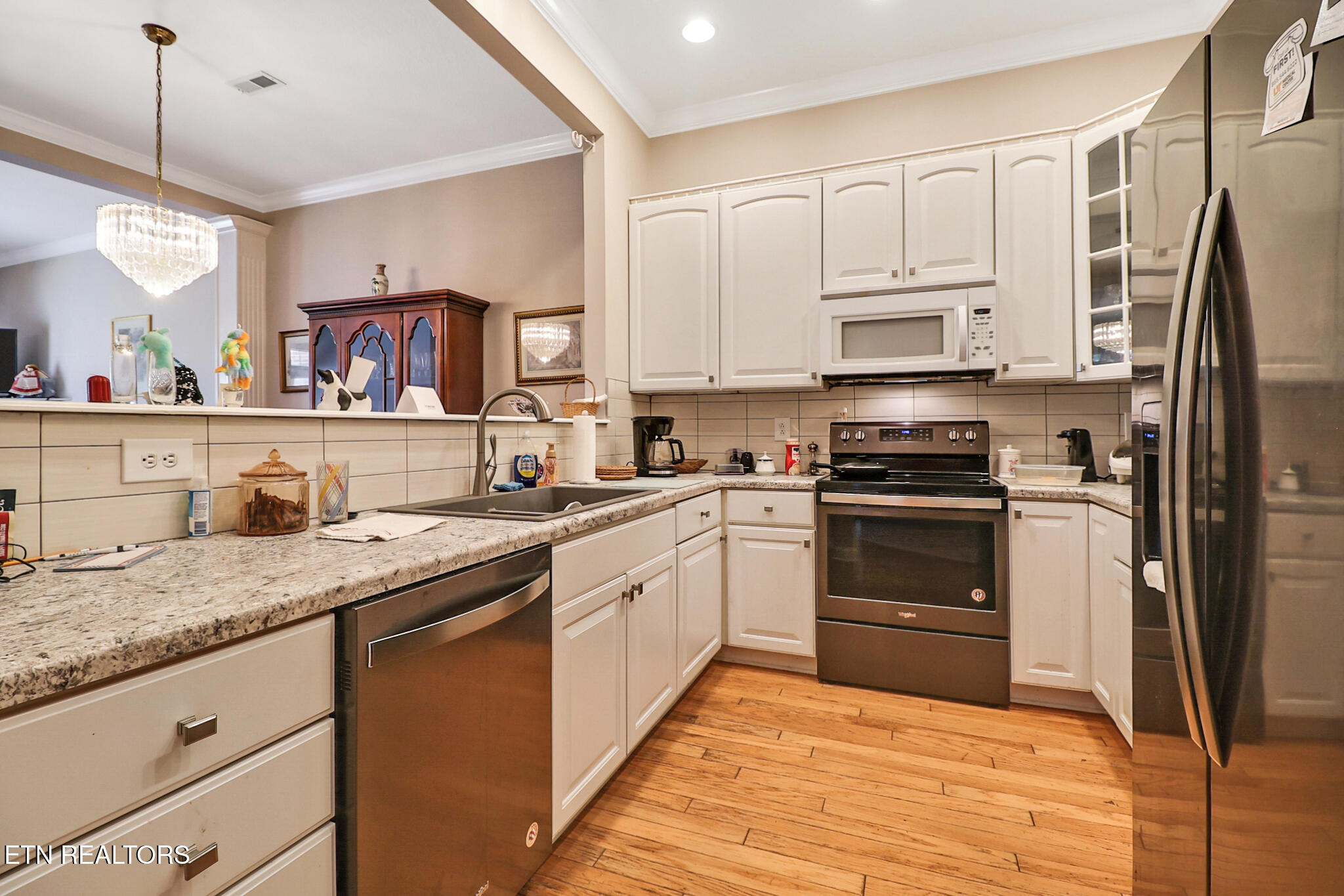 5228 Tazewell Pointe Way