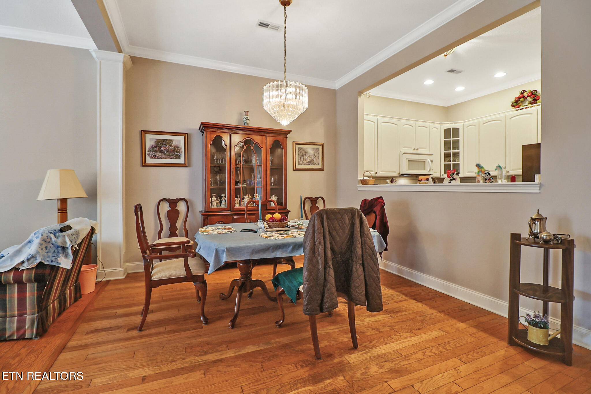 5228 Tazewell Pointe Way
