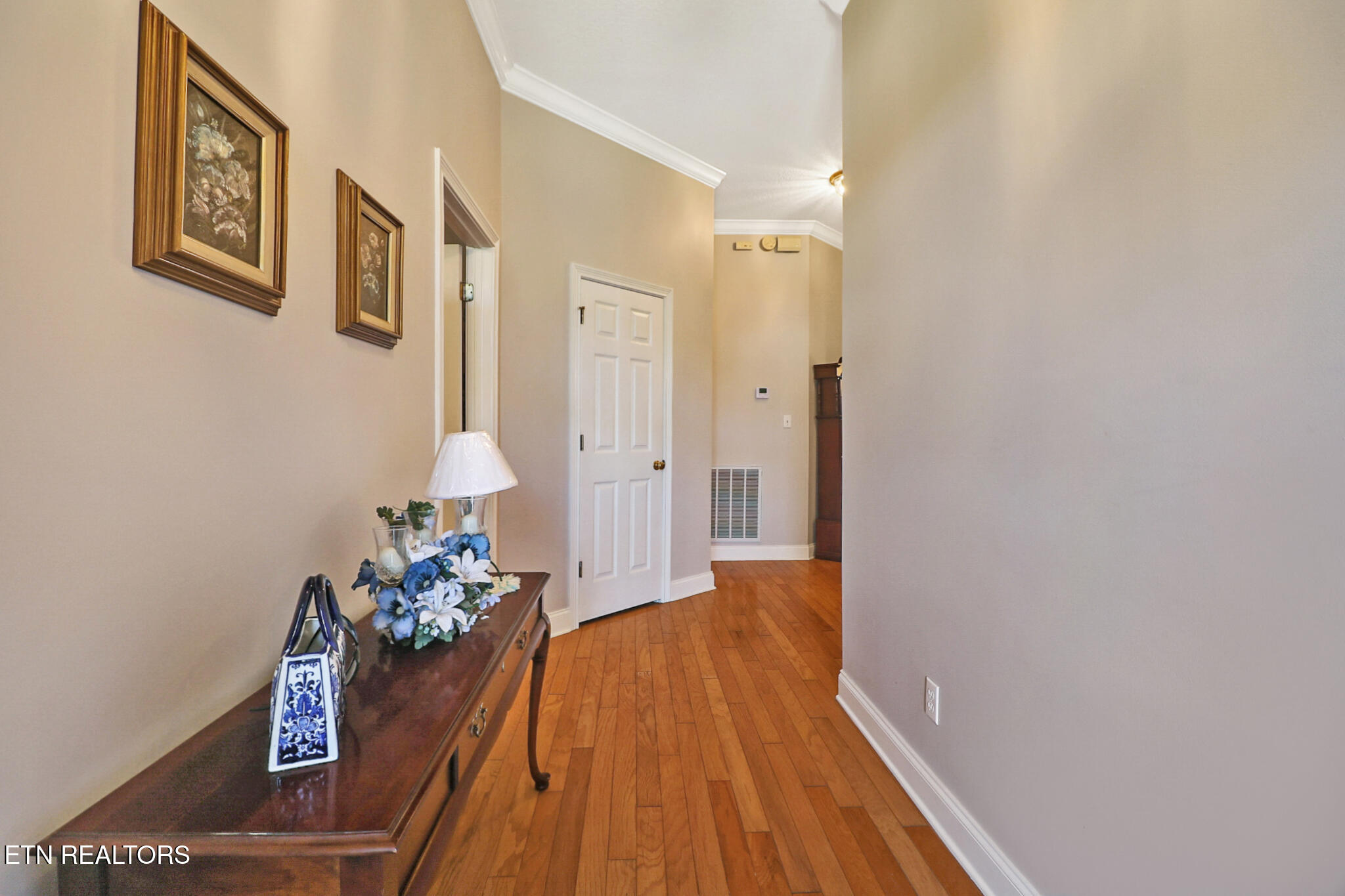5228 Tazewell Pointe Way