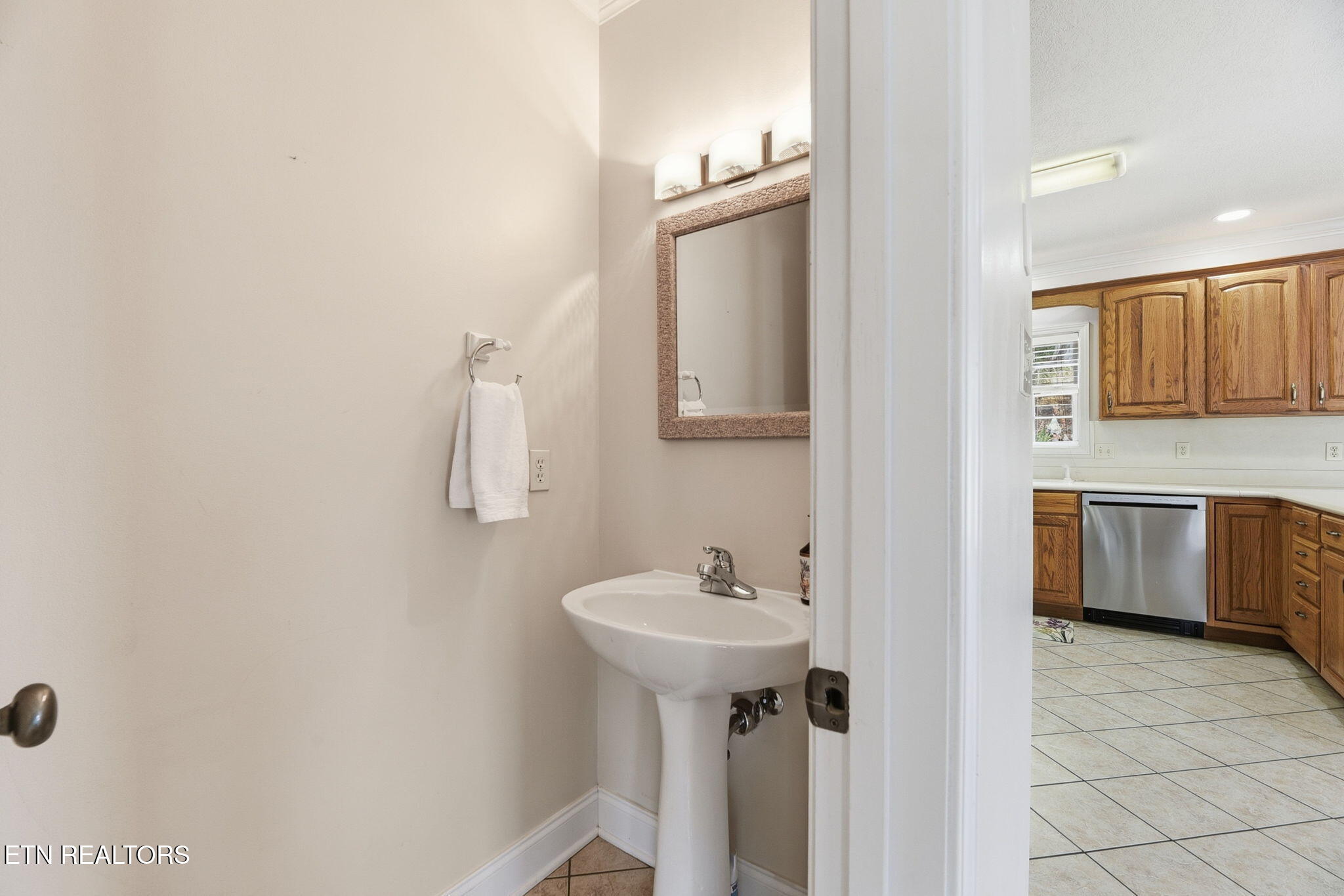 221 Sweetgum Lane