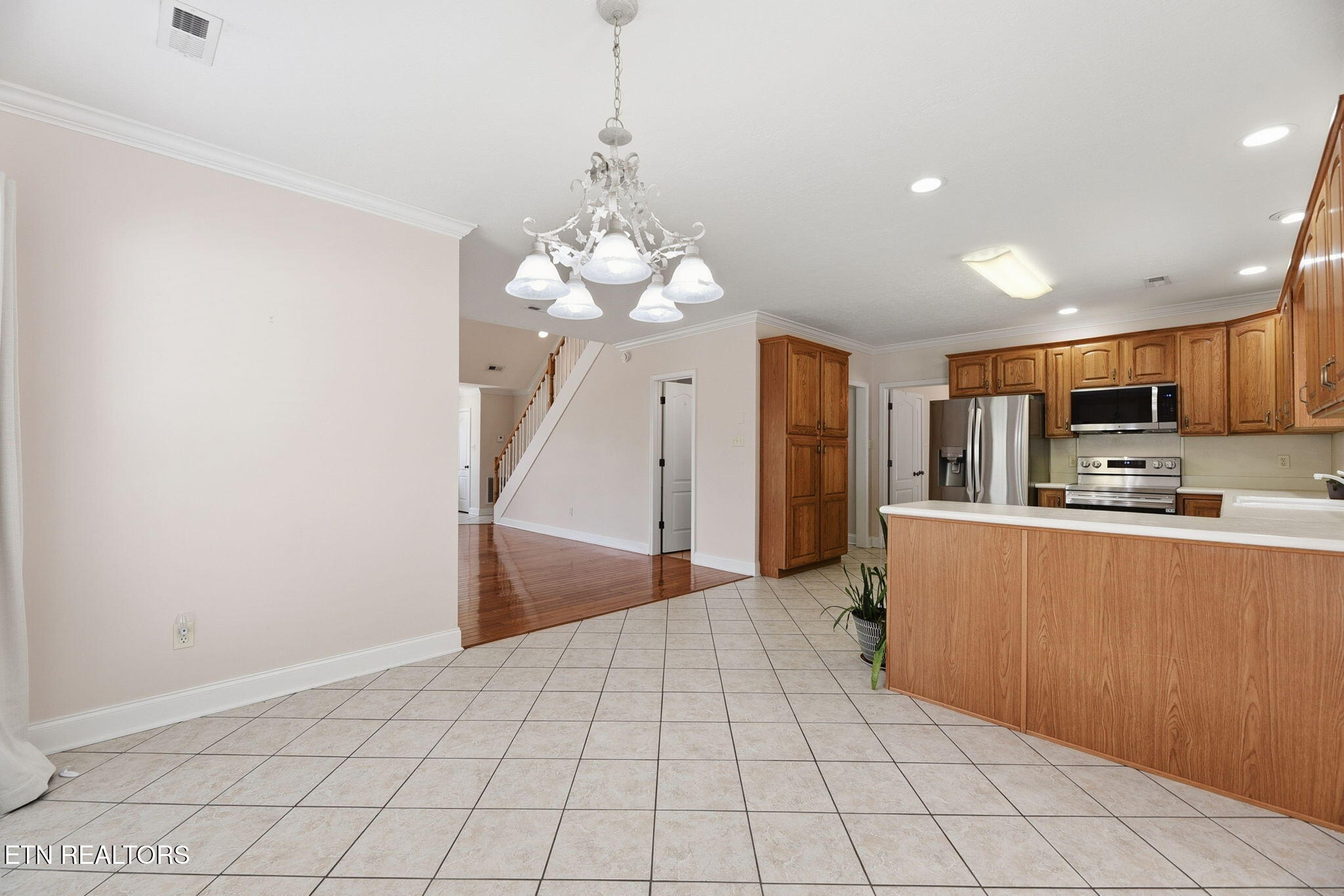 221 Sweetgum Lane