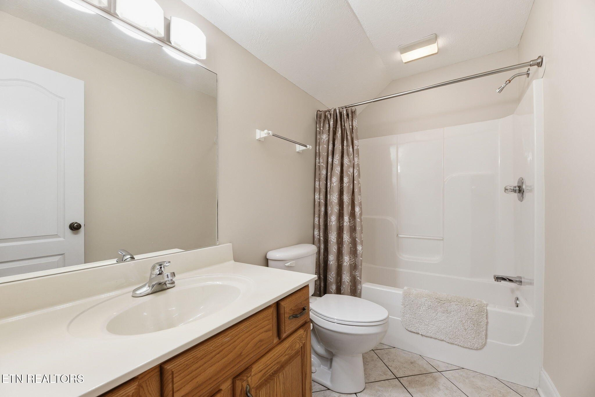 221 Sweetgum Lane