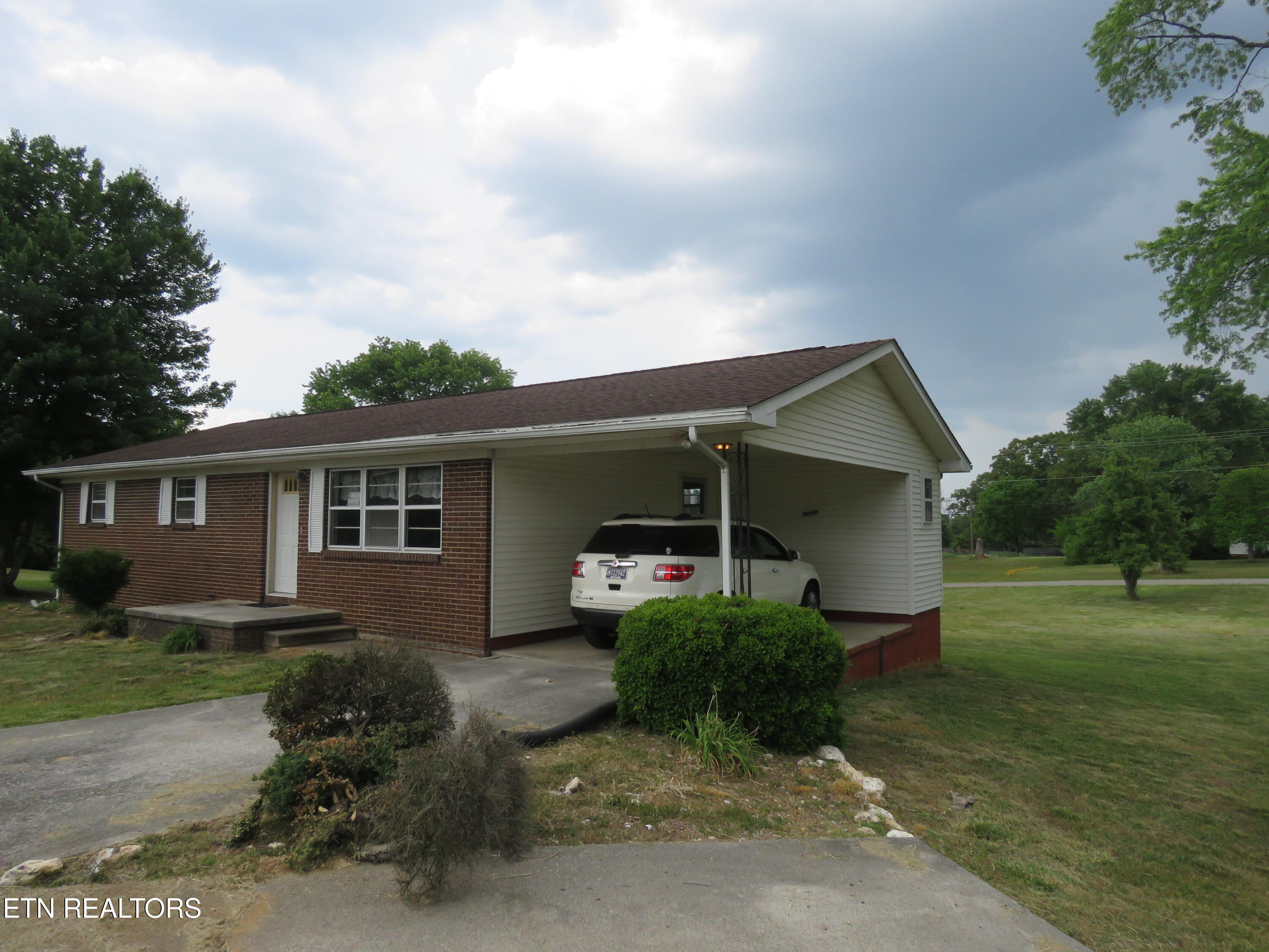 1007 Davenport Rd