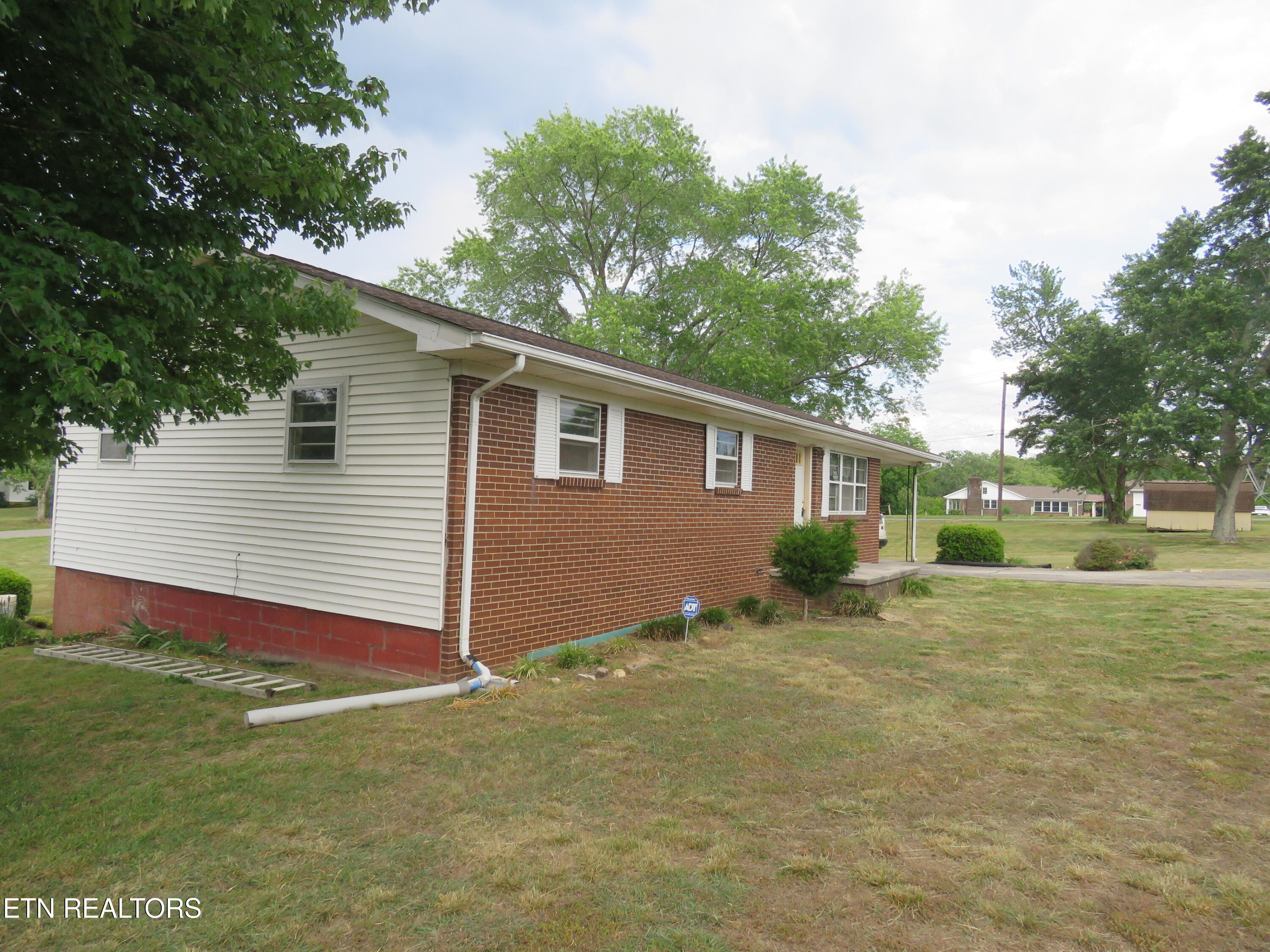 1007 Davenport Rd
