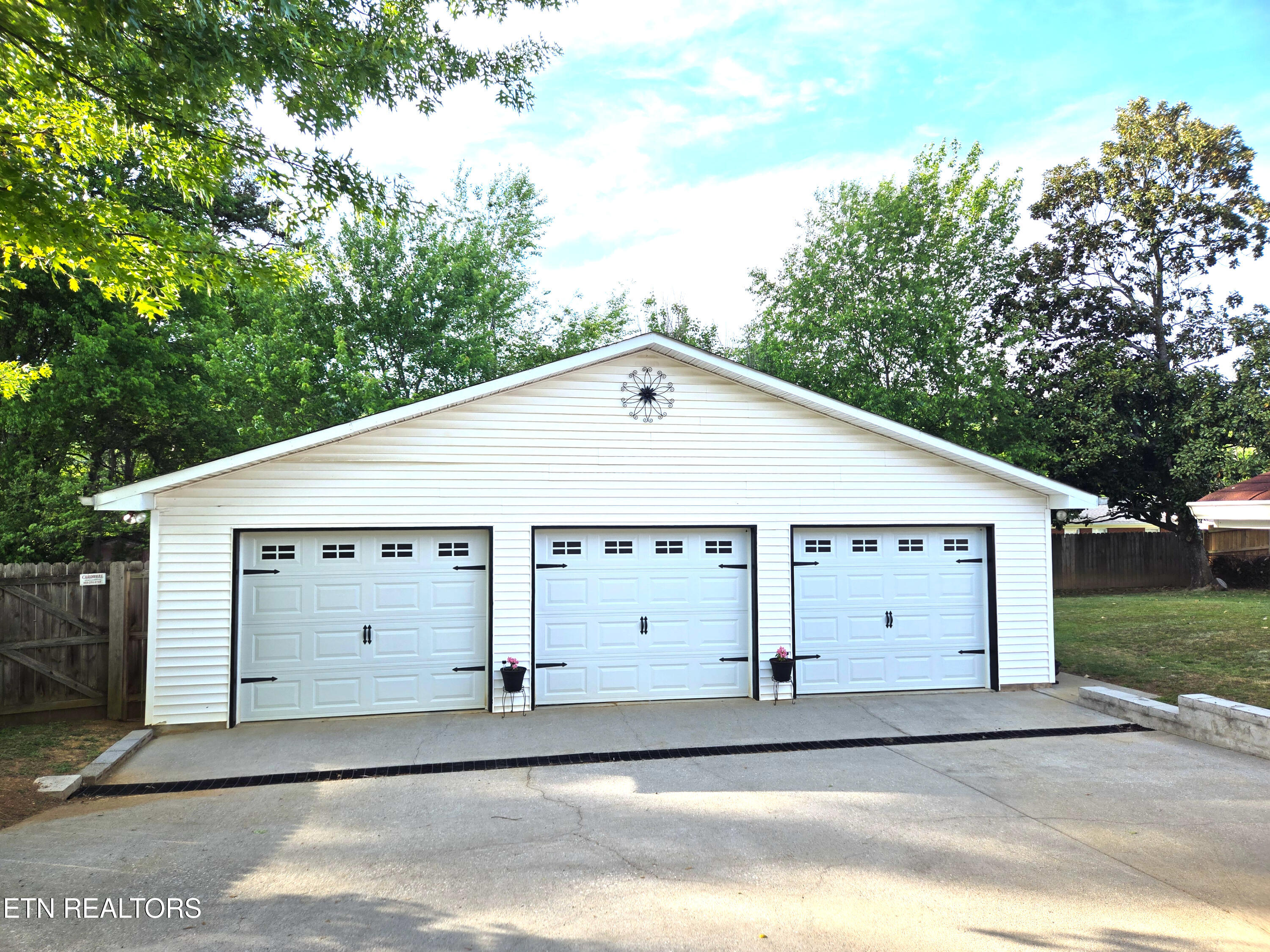 4309 Genny Lynn Drive