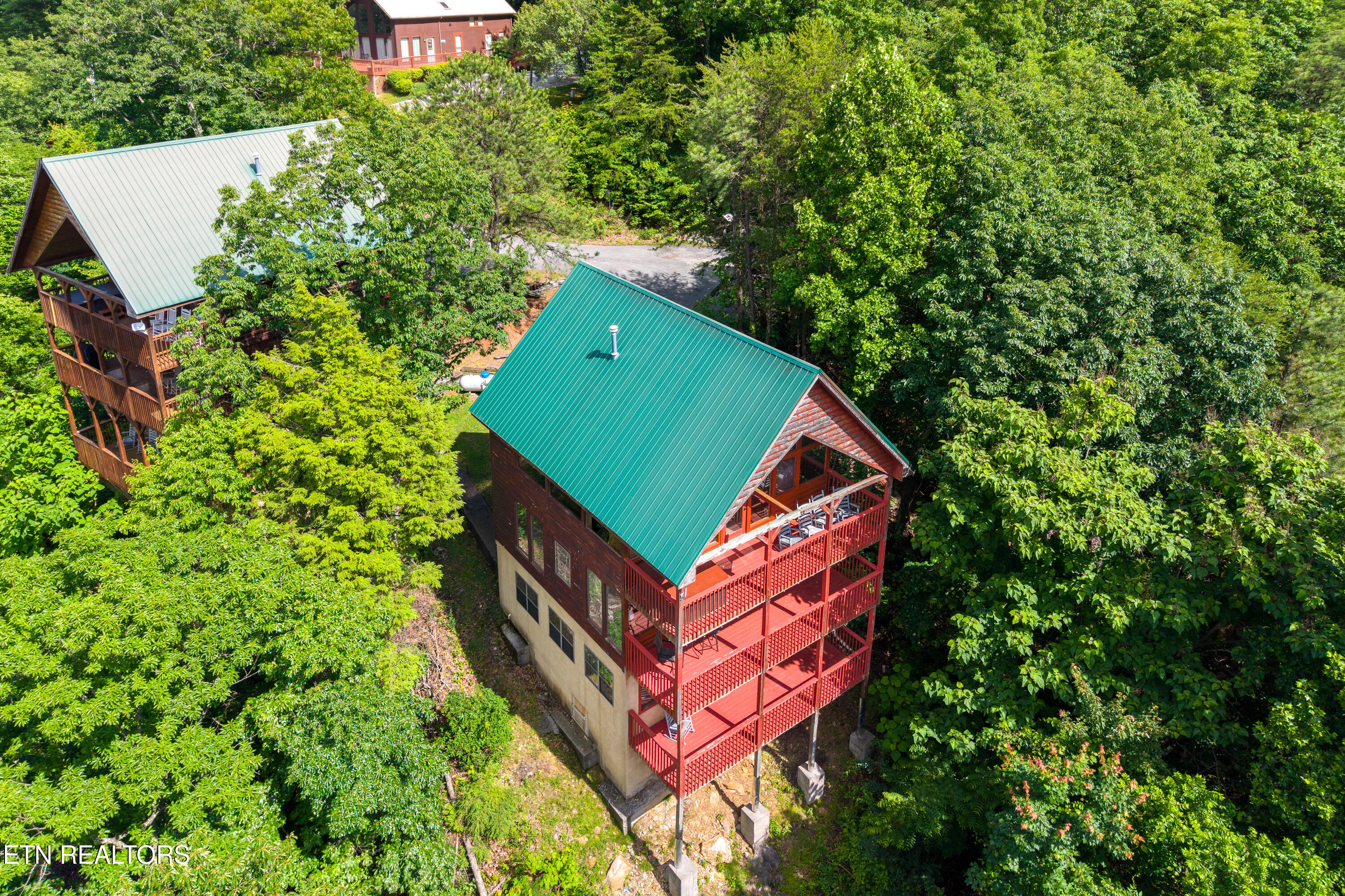1520 Raven View Way