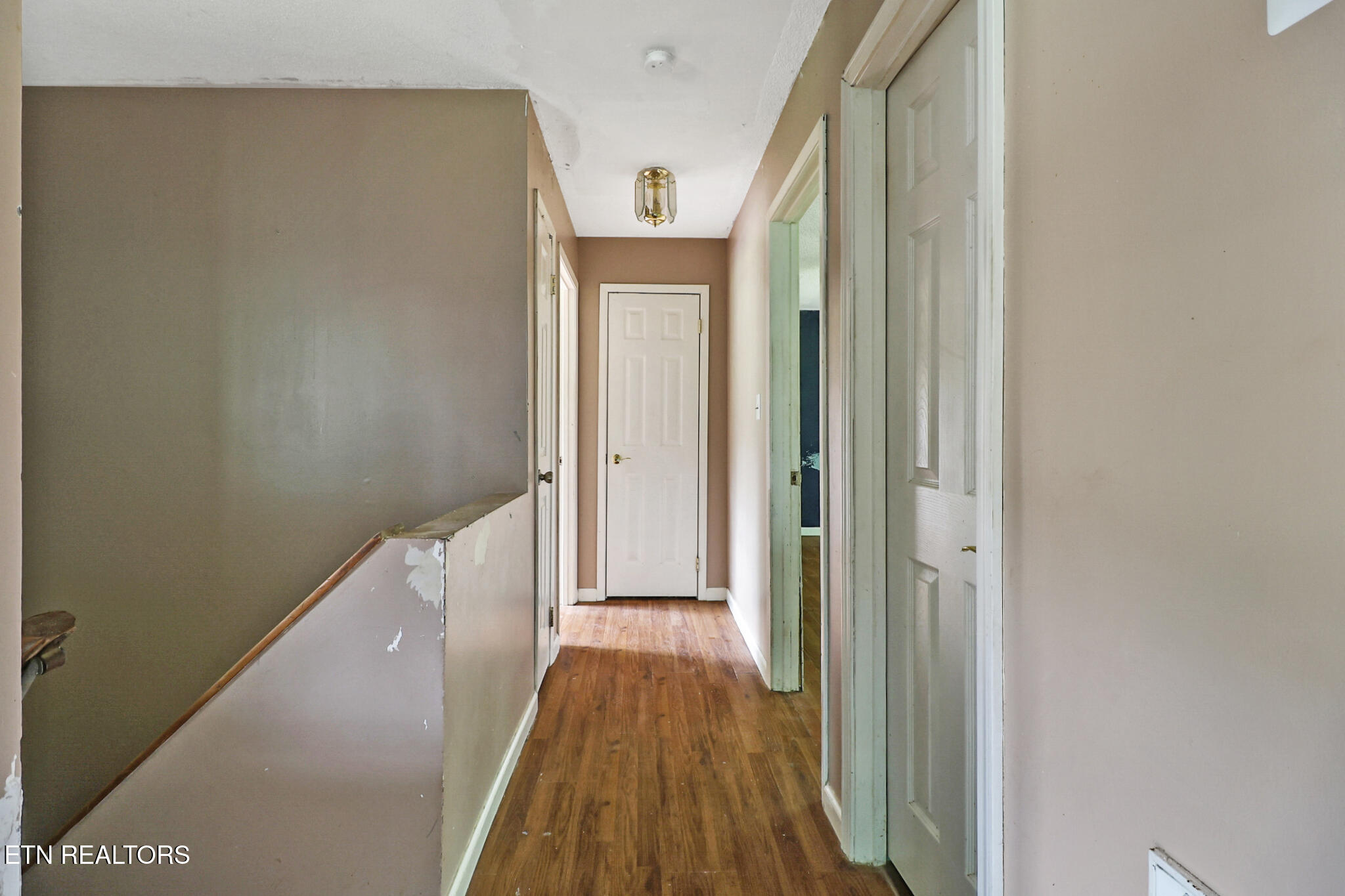 106 Willow Creek Rd