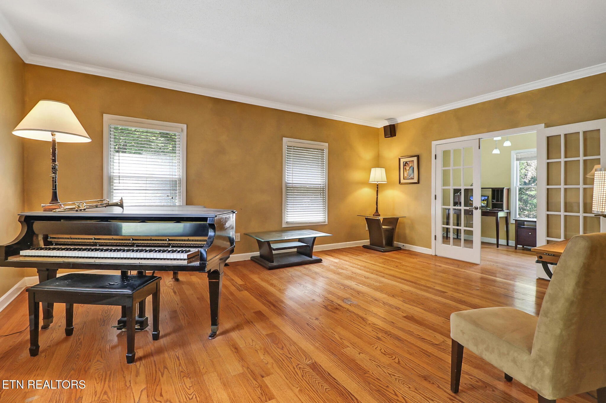 107 Chestnut Hill Rd