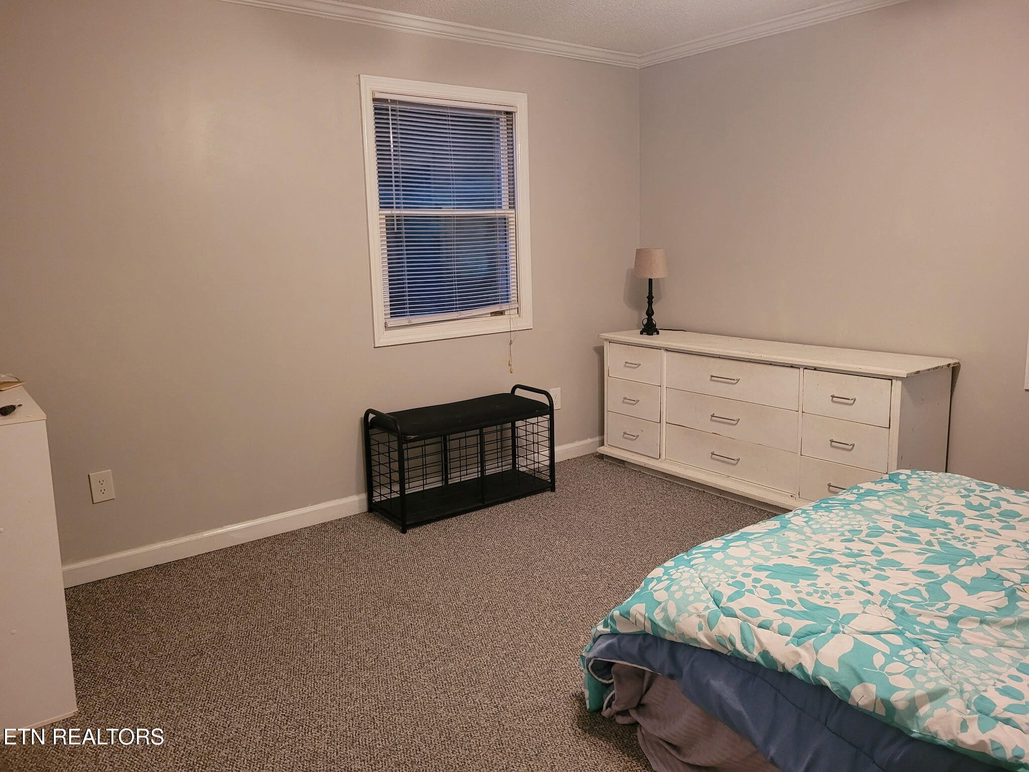 107 Chestnut Hill Rd