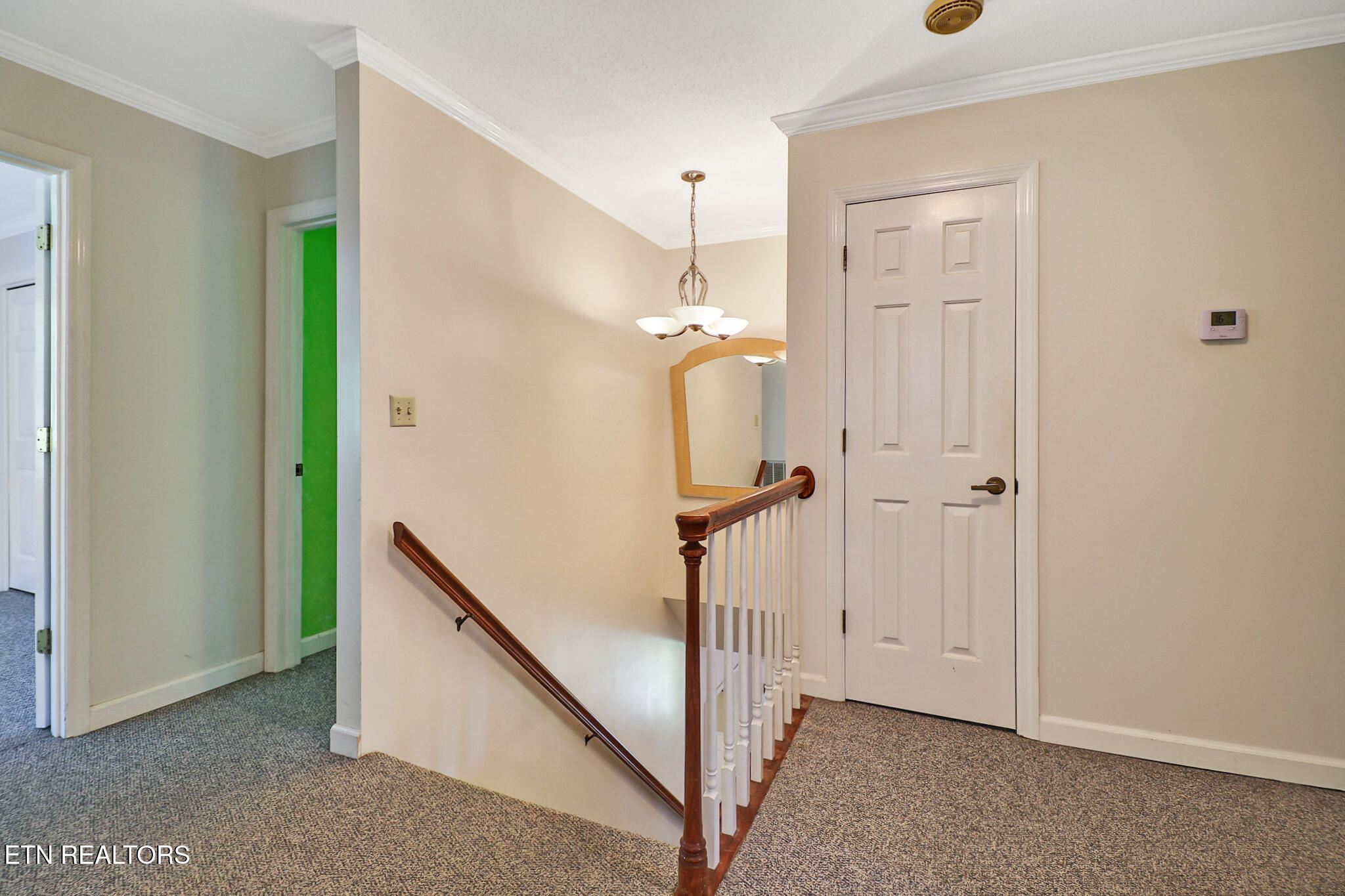 107 Chestnut Hill Rd