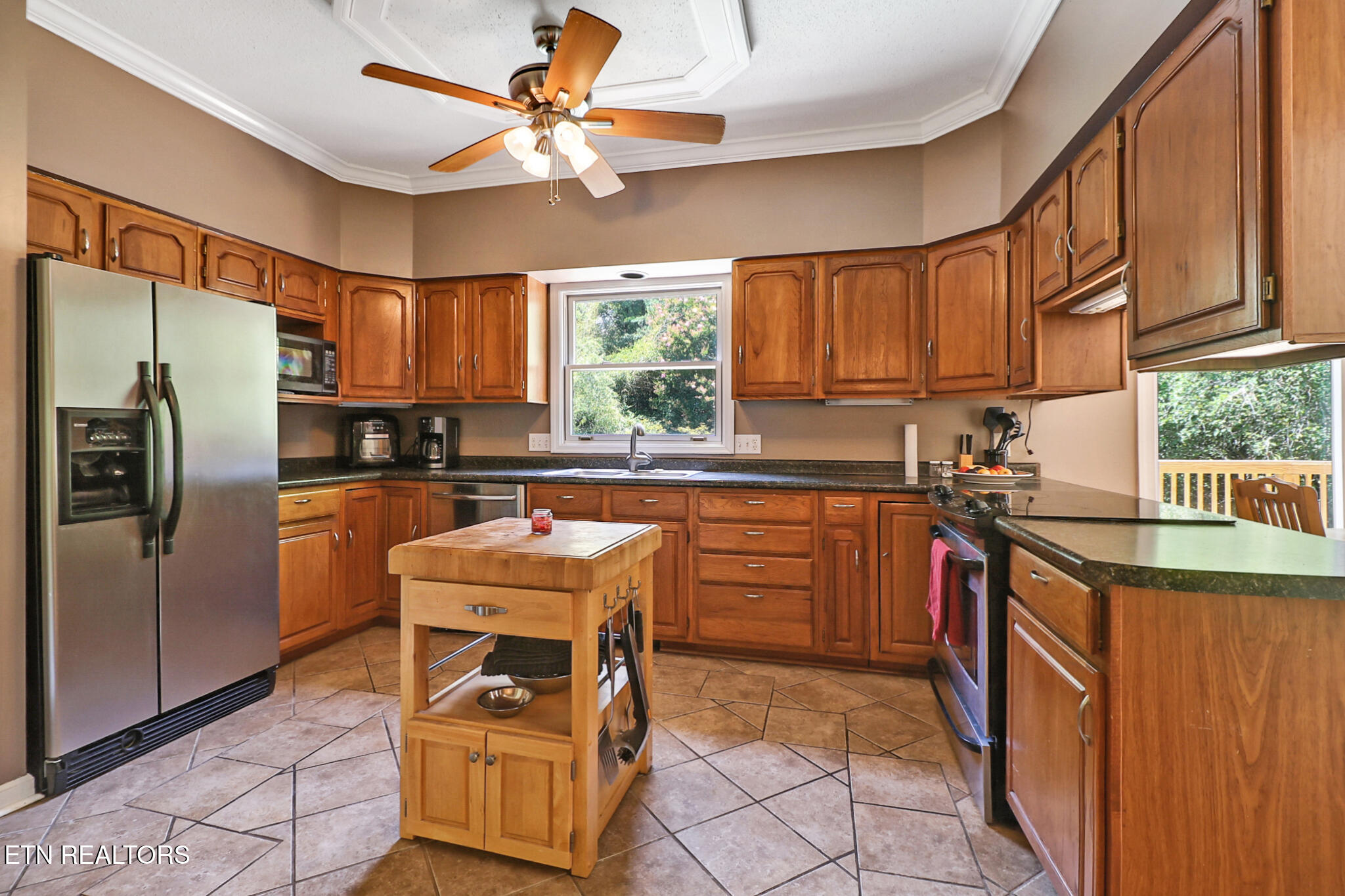 107 Chestnut Hill Rd