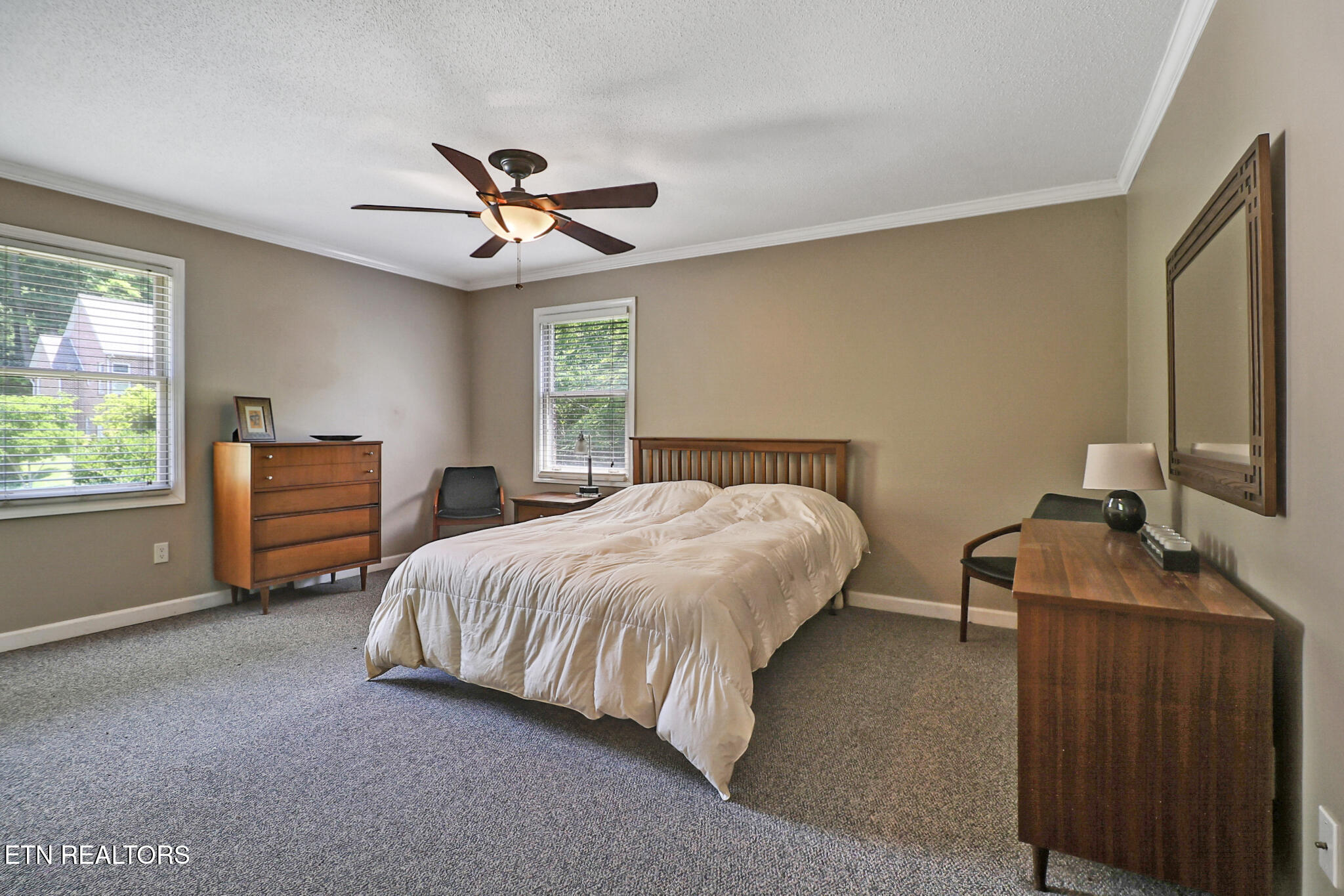 107 Chestnut Hill Rd