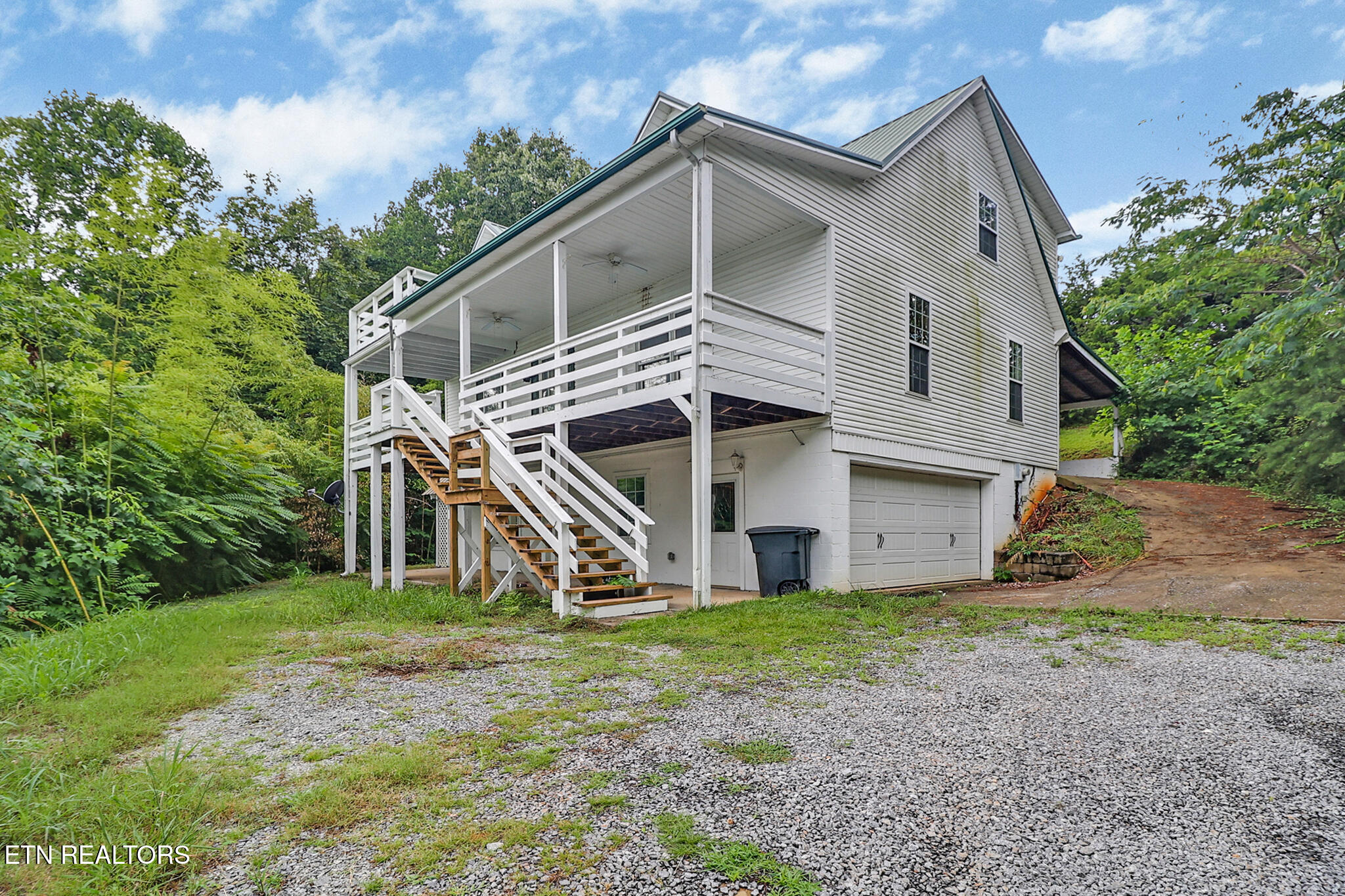 2425 Promise Lane