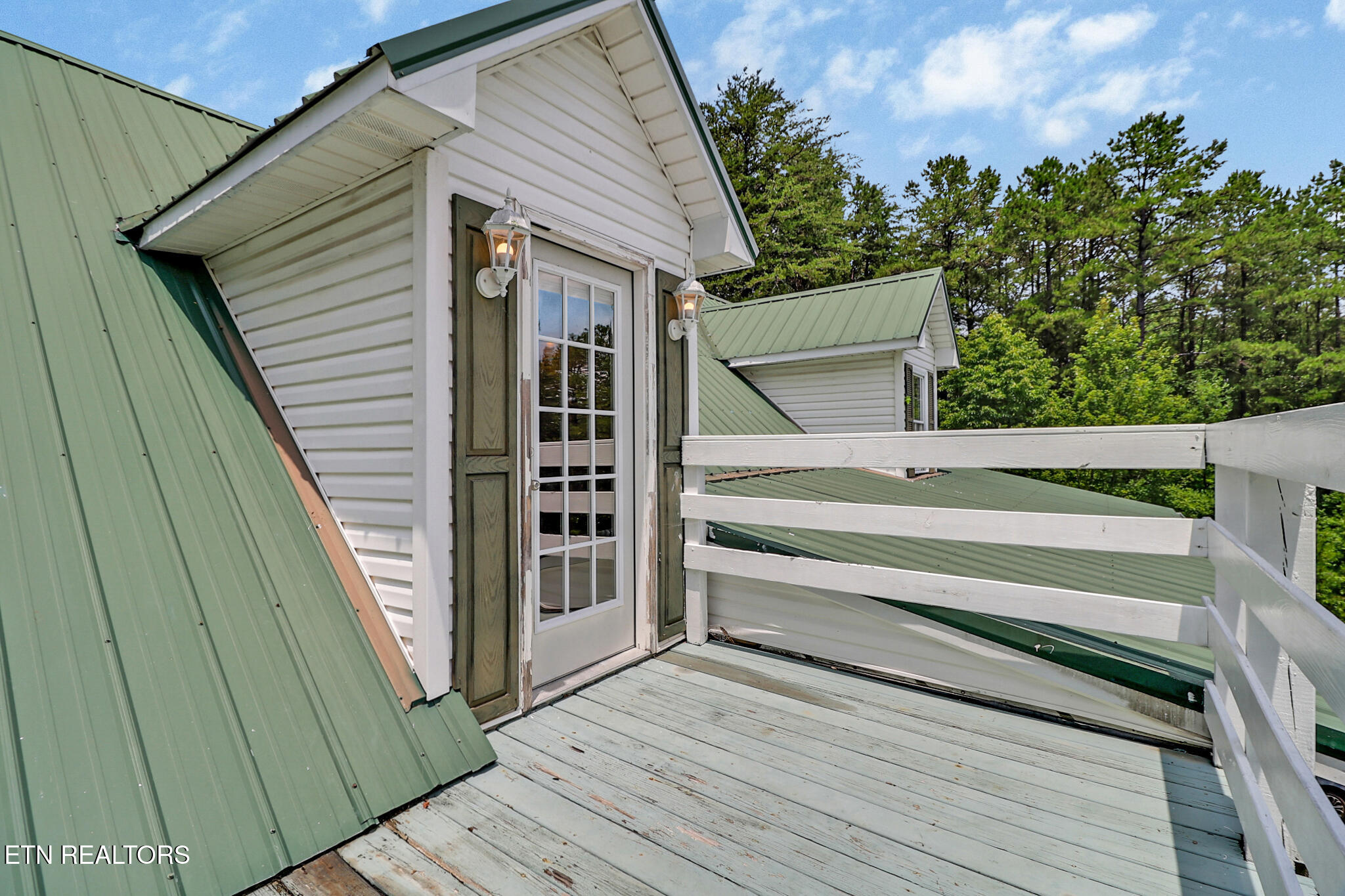 2425 Promise Lane