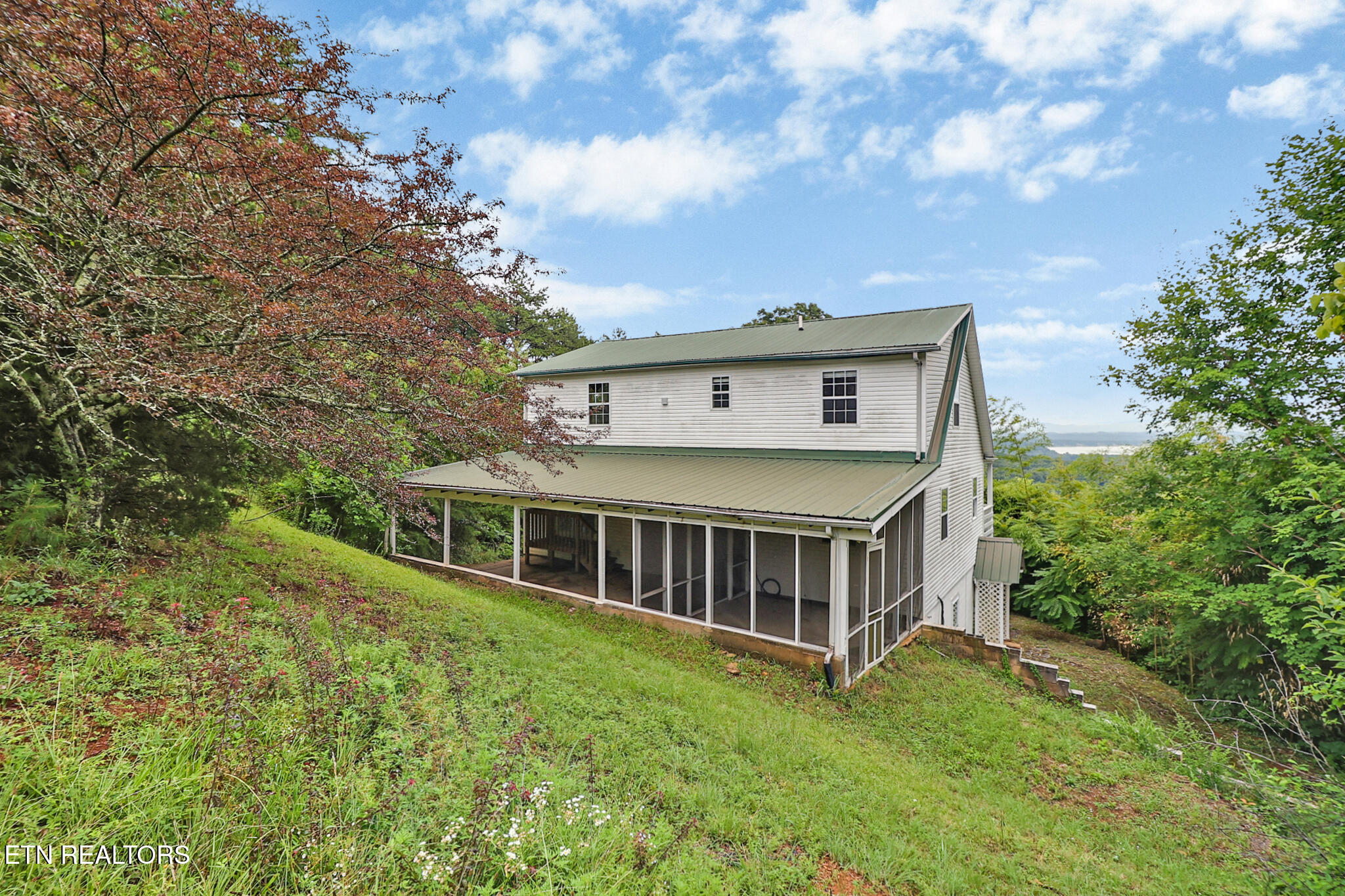 2425 Promise Lane