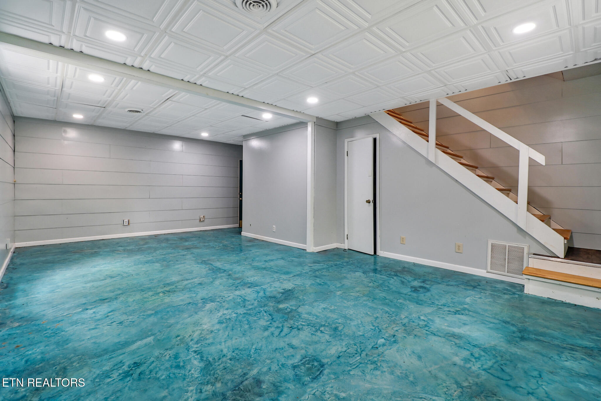 2425 Promise Lane