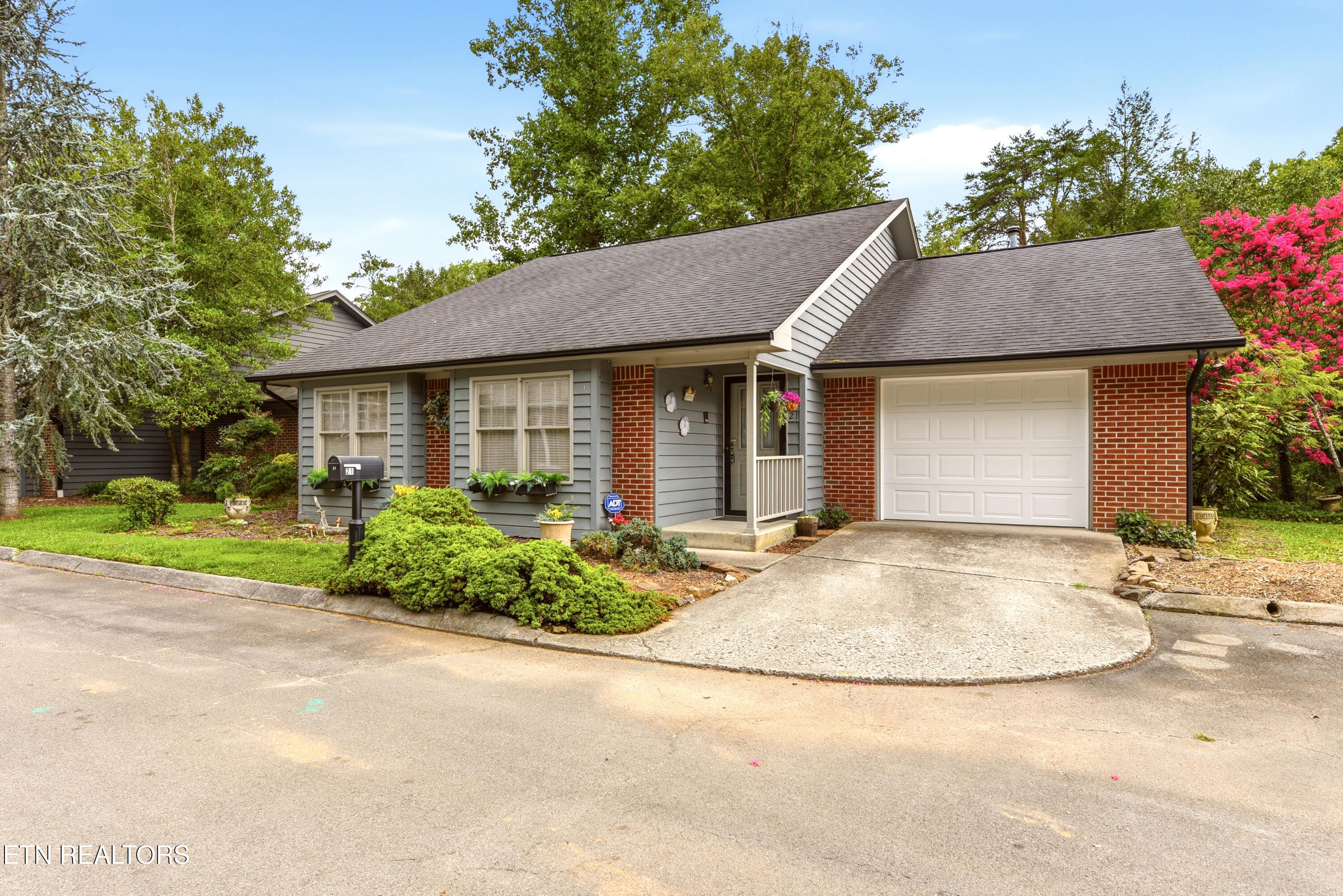 21 Belmont Court